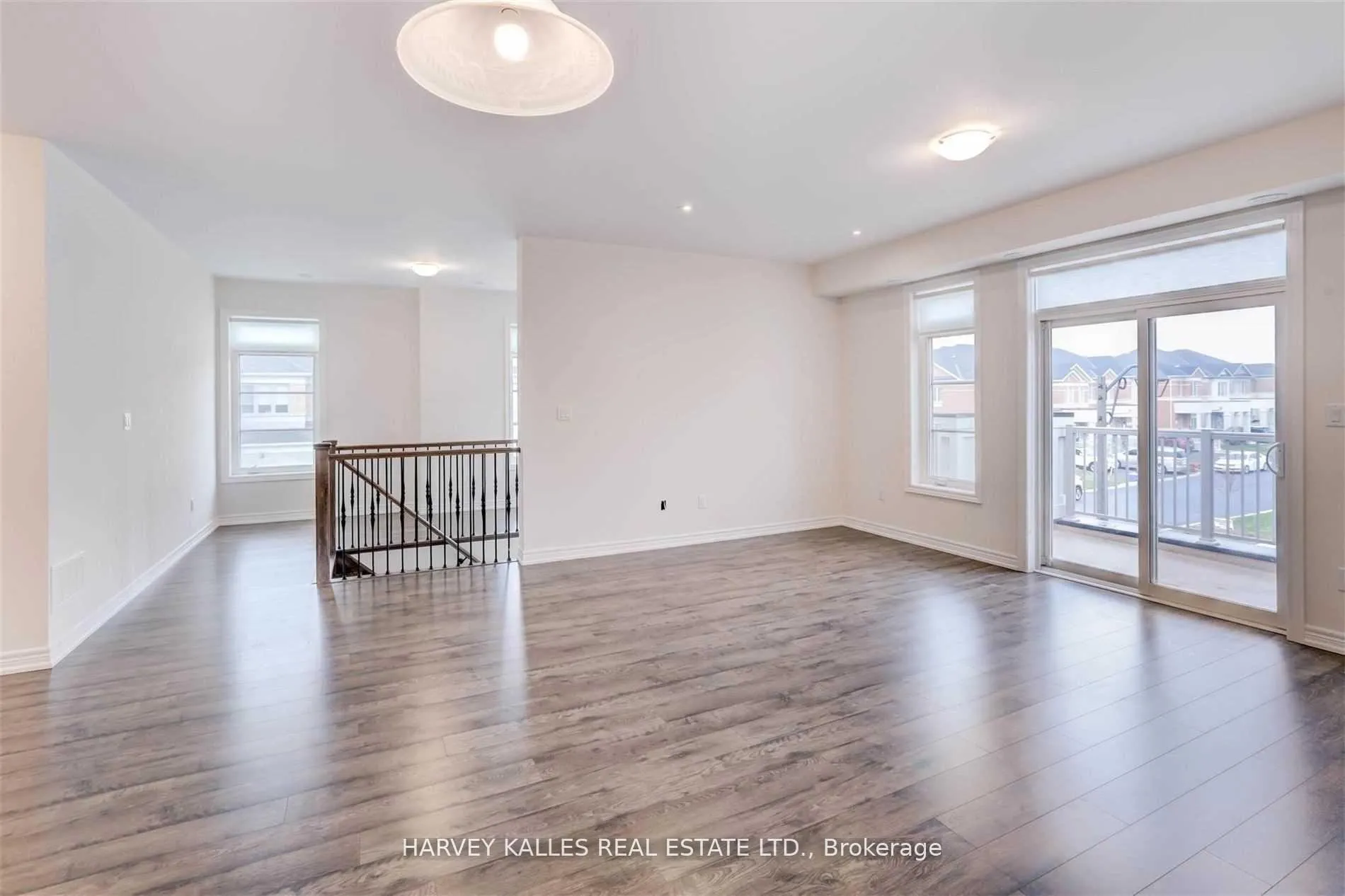 Photo 4 of 1 Luzon Avenue, Markham, Box Grove — HOMEH