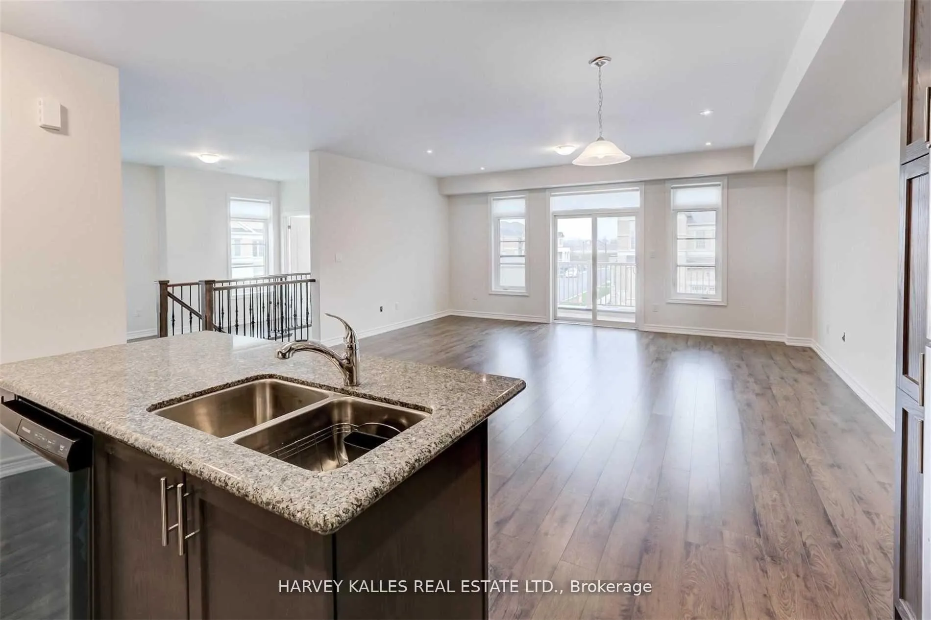 Photo 6 of 1 Luzon Avenue, Markham, Box Grove — HOMEH