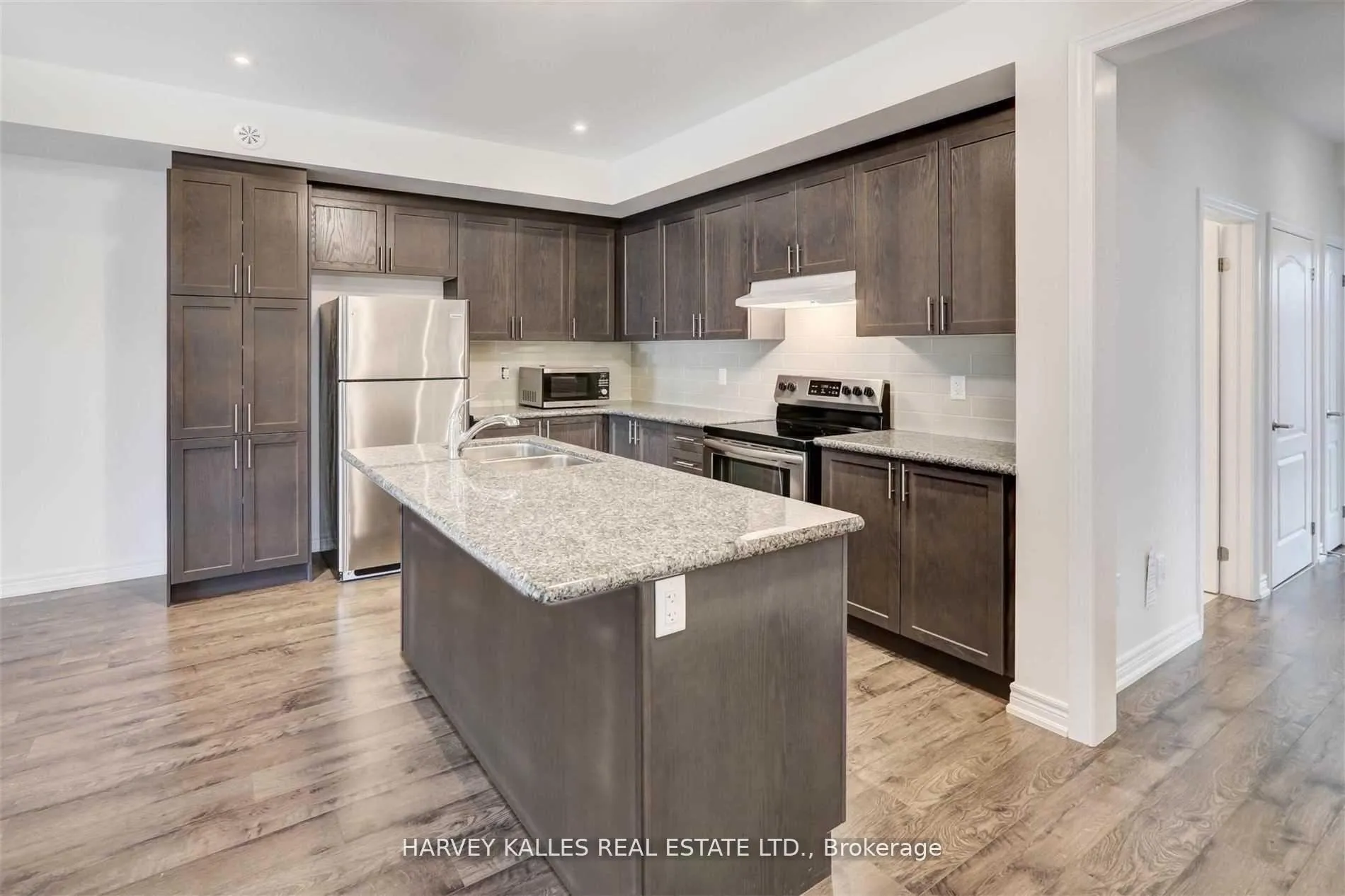 Photo 17 of 1 Luzon Avenue, Markham, Box Grove — HOMEH