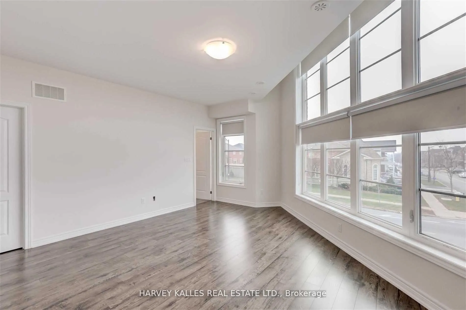 Photo 21 of 1 Luzon Avenue, Markham, Box Grove — HOMEH