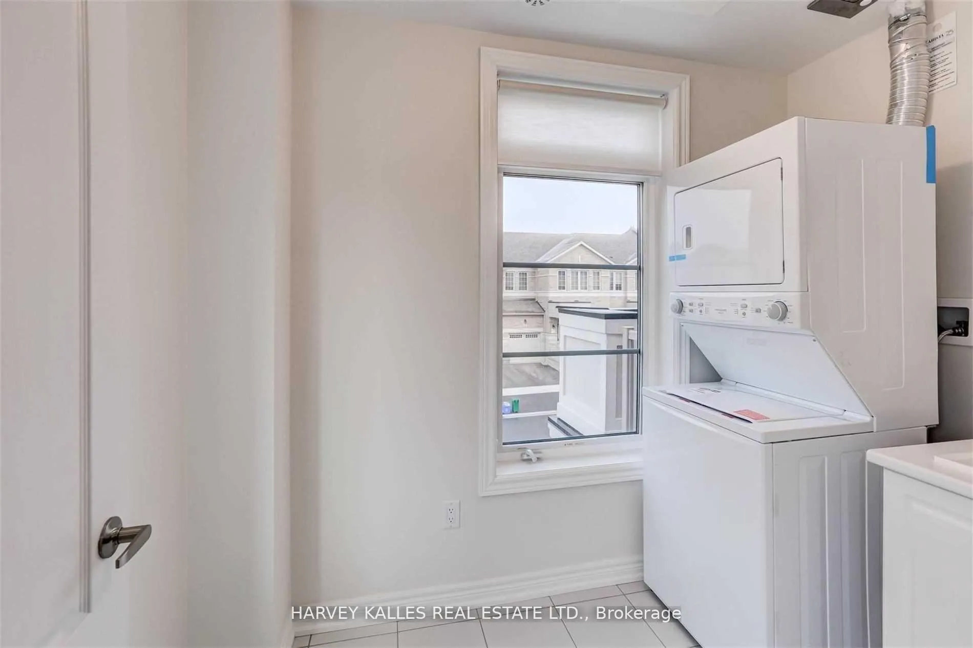 Photo 31 of 1 Luzon Avenue, Markham, Box Grove — HOMEH