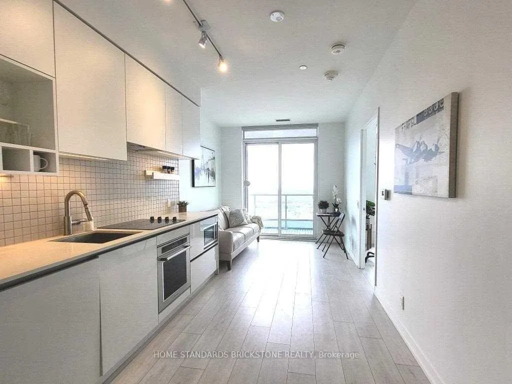 Photo 2 of Unit 5507, 950 Portage Parkway, Vaughan, Vaughan Corporate Centre — HOMEH