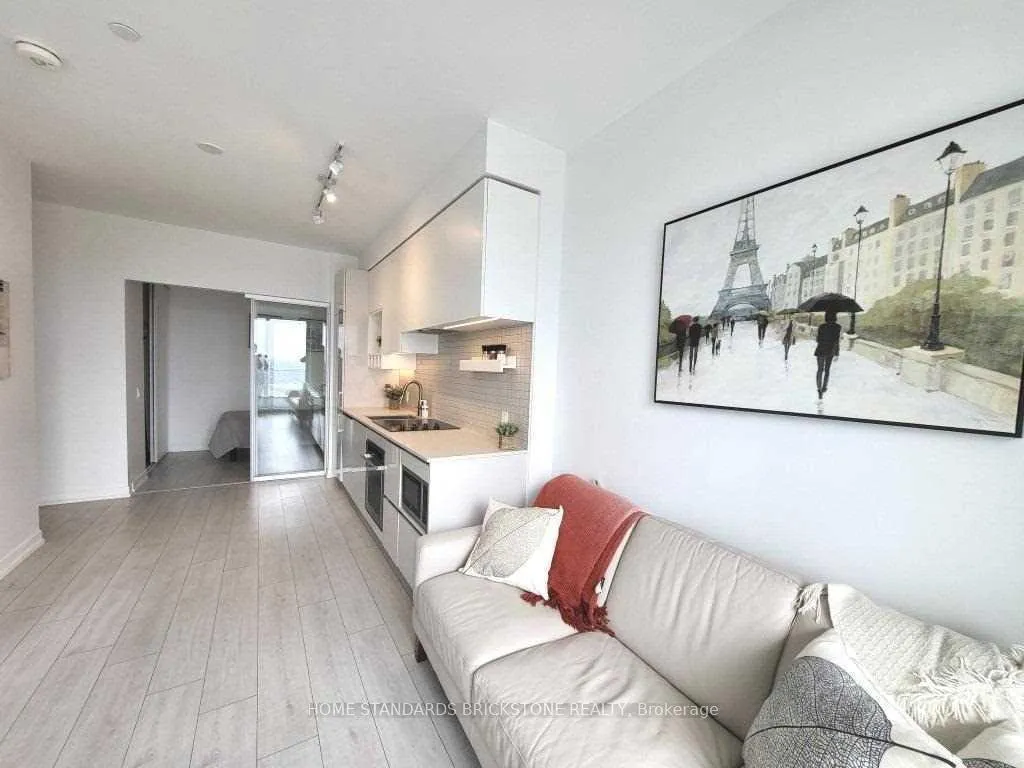 Photo 4 of Unit 5507, 950 Portage Parkway, Vaughan, Vaughan Corporate Centre — HOMEH