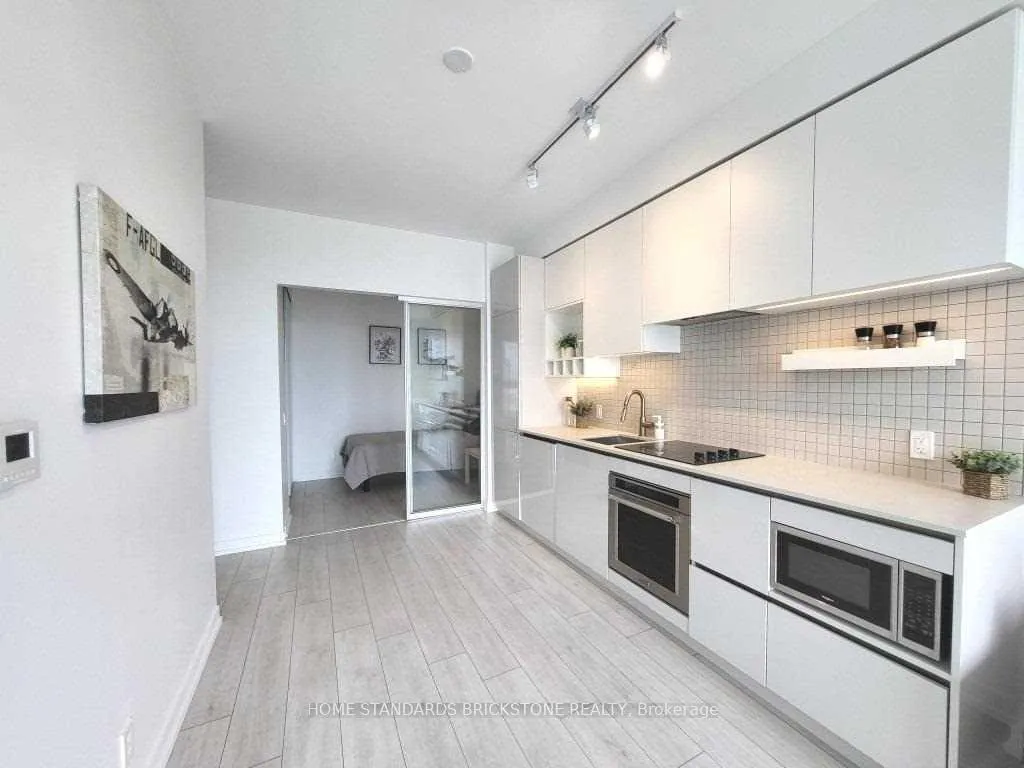 Photo 6 of Unit 5507, 950 Portage Parkway, Vaughan, Vaughan Corporate Centre — HOMEH