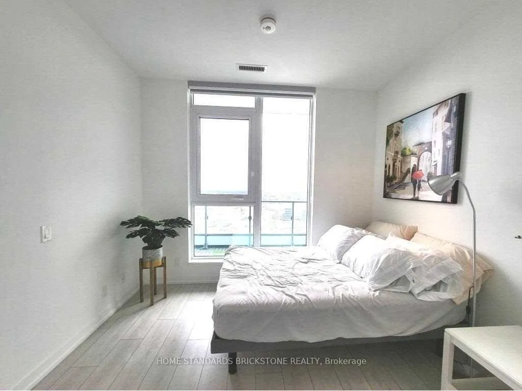 Photo 10 of Unit 5507, 950 Portage Parkway, Vaughan, Vaughan Corporate Centre — HOMEH