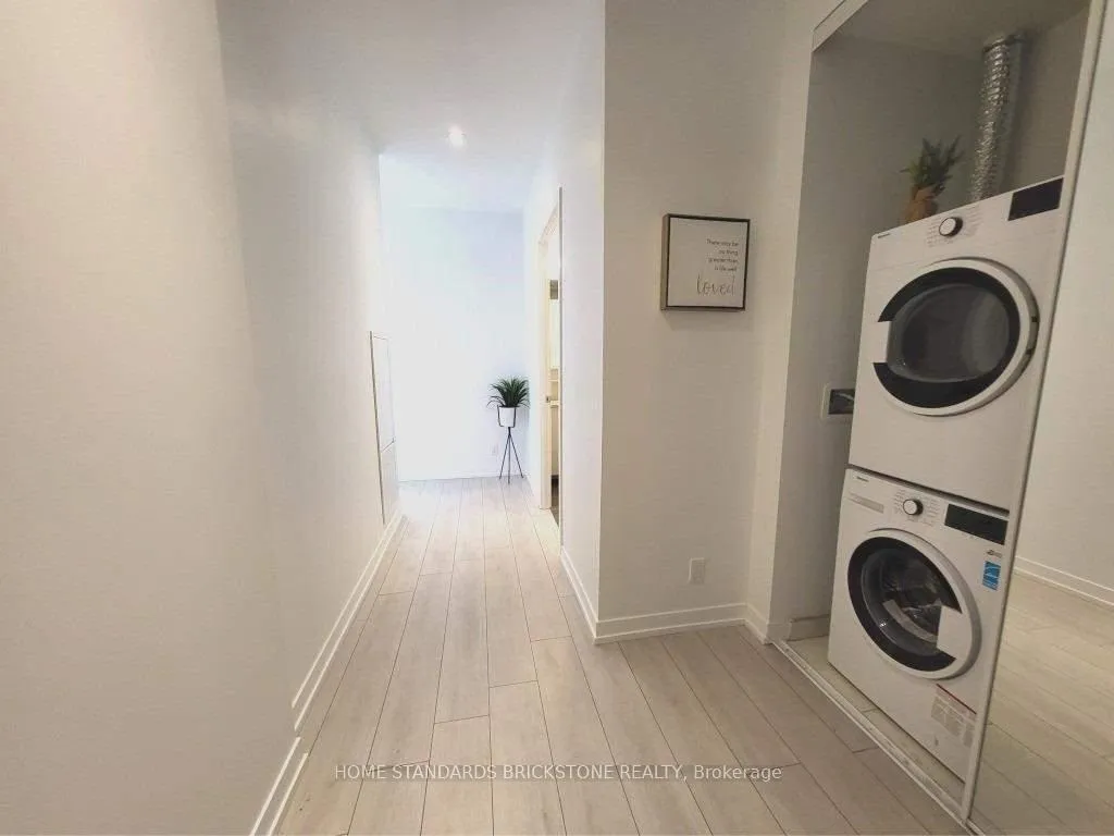 Photo 16 of Unit 5507, 950 Portage Parkway, Vaughan, Vaughan Corporate Centre — HOMEH