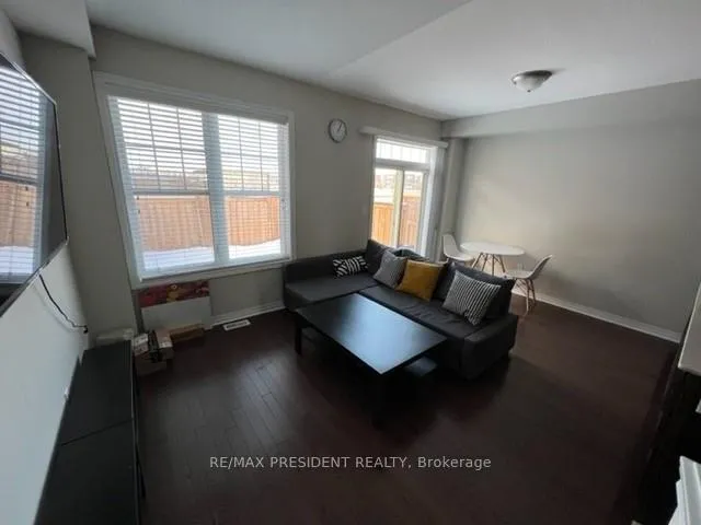 Photo 6 of 38 Hogan Manor Drive, Brampton, Northwest Brampton — HOMEH