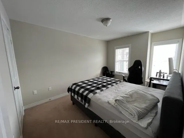 Photo 14 of 38 Hogan Manor Drive, Brampton, Northwest Brampton — HOMEH