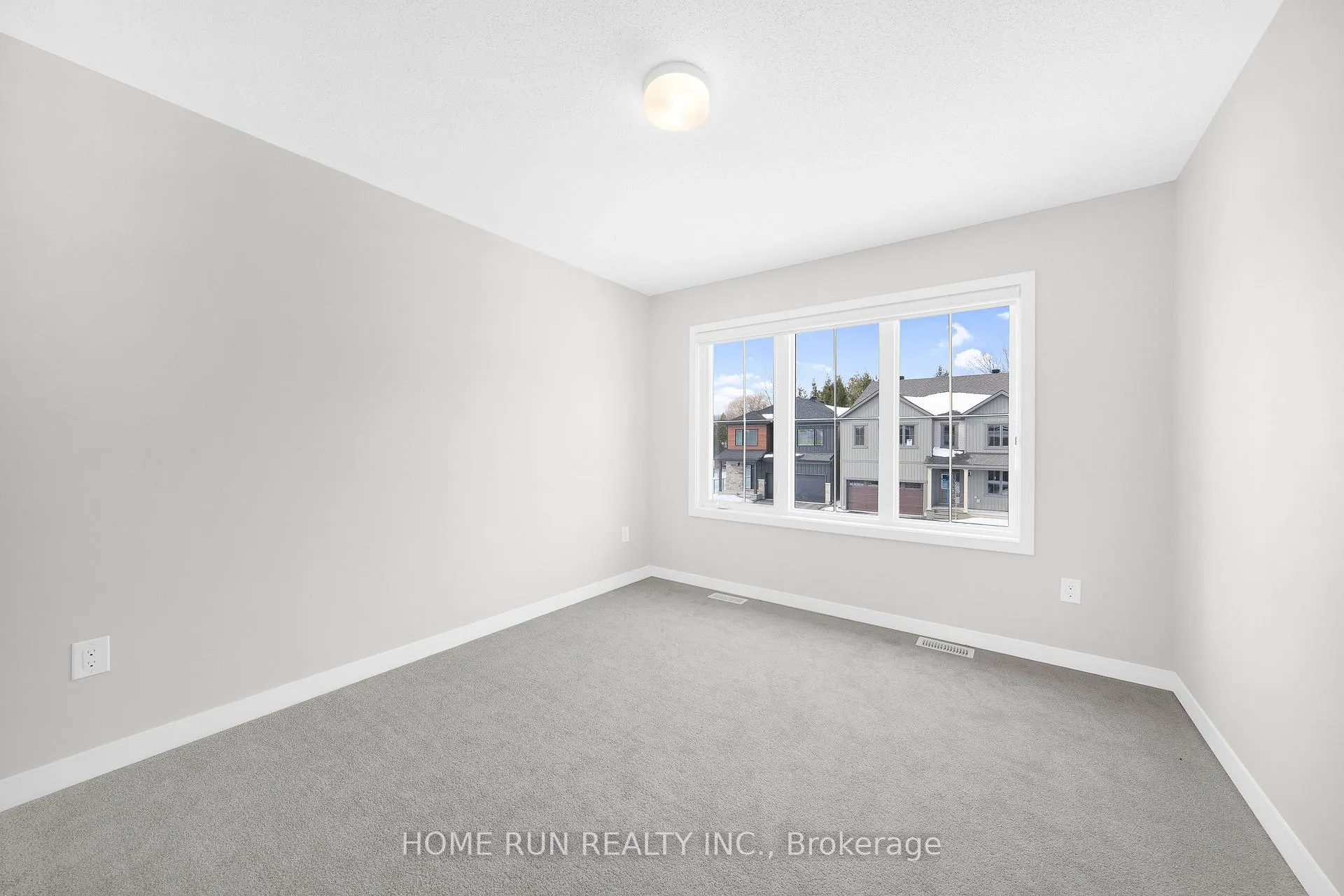 Photo 16 of 124 Tonic Crescent, Ottawa, Kanata - Rural Kanata (Central) — HOMEH