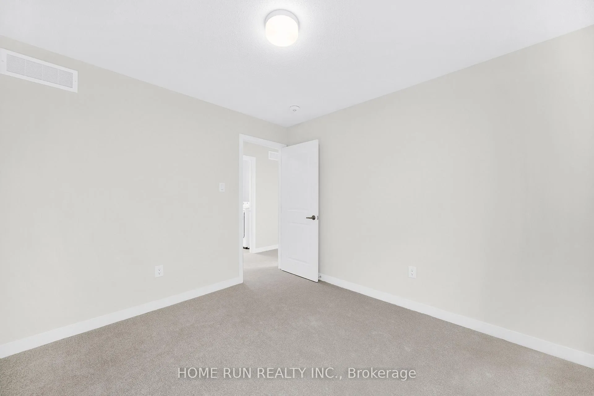 Photo 25 of 124 Tonic Crescent, Ottawa, Kanata - Rural Kanata (Central) — HOMEH
