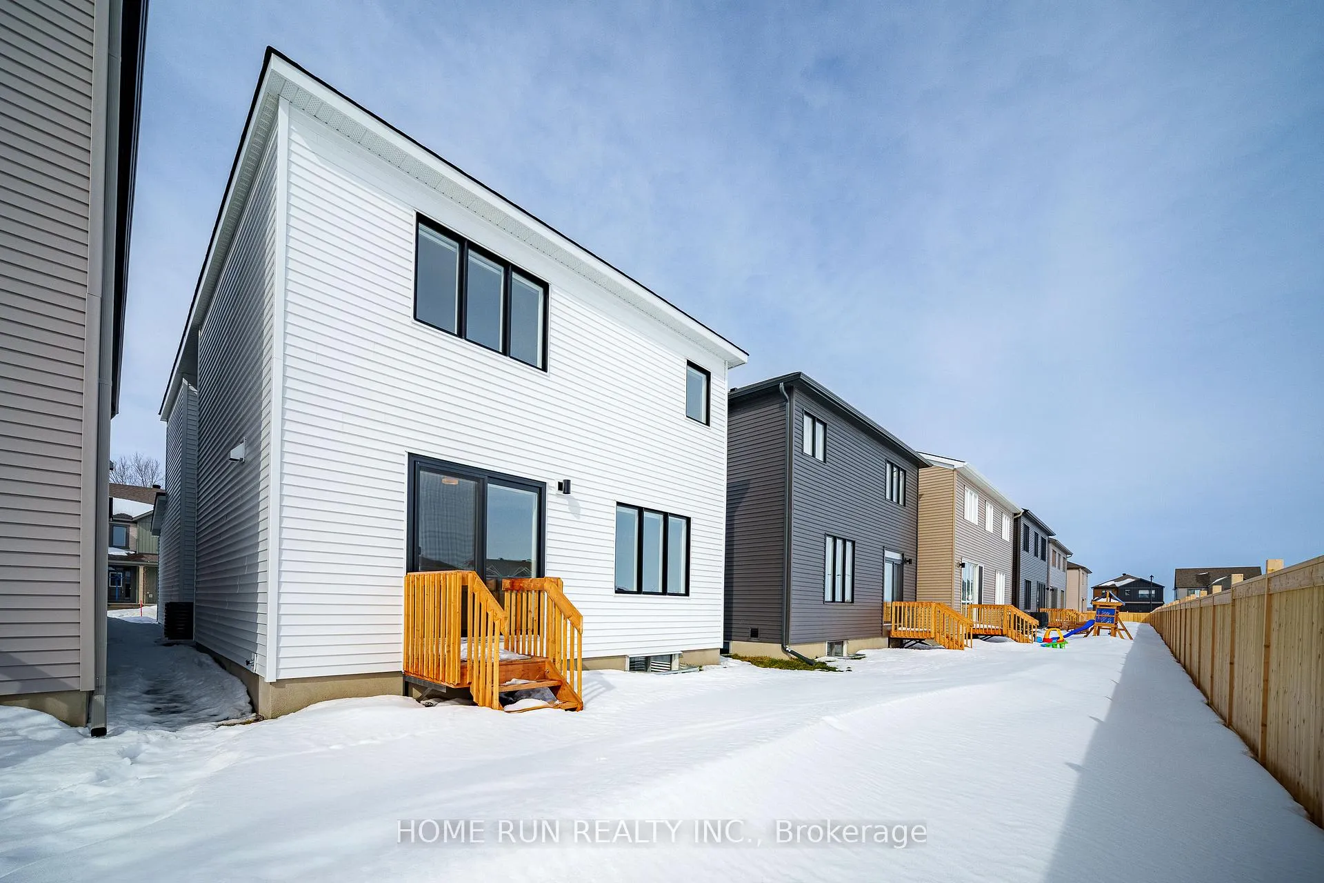 Photo 28 of 124 Tonic Crescent, Ottawa, Kanata - Rural Kanata (Central) — HOMEH