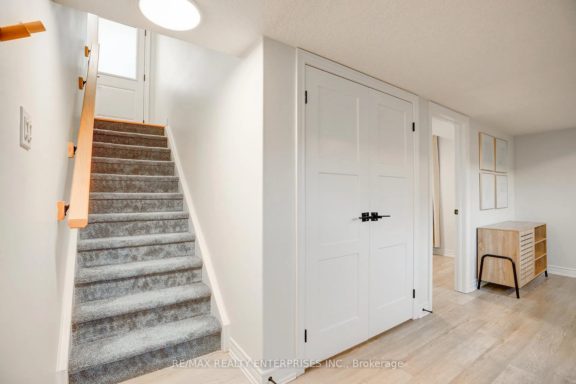 Photo 3 of Unit 2, 29 Maidens Crescent, Collingwood — HOMEH