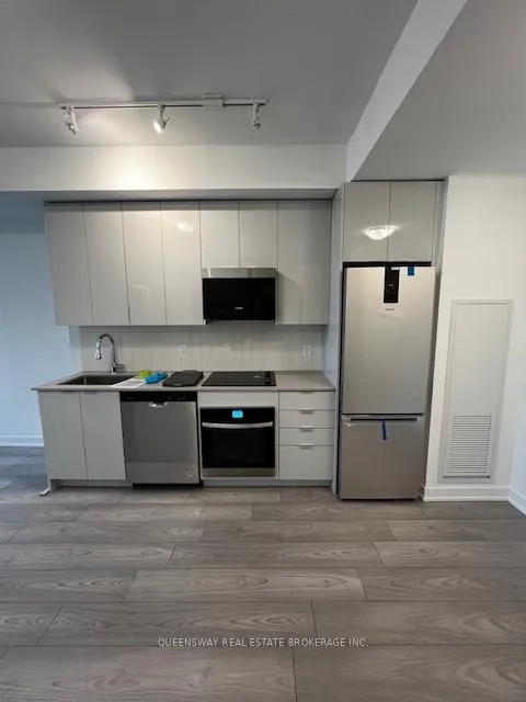 Photo 4 of Unit 620, 498 Caldari Road, Vaughan, Concord — HOMEH