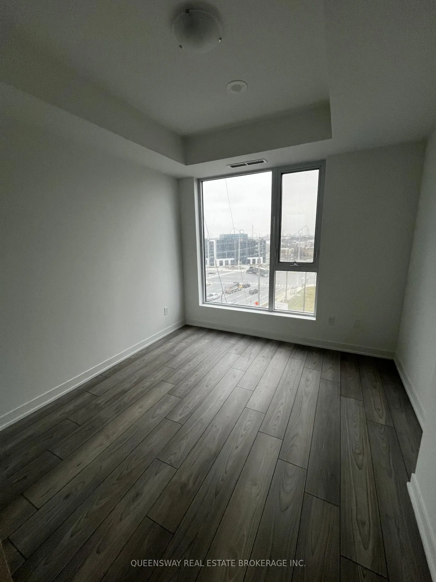 Photo 5 of Unit 620, 498 Caldari Road, Vaughan, Concord — HOMEH