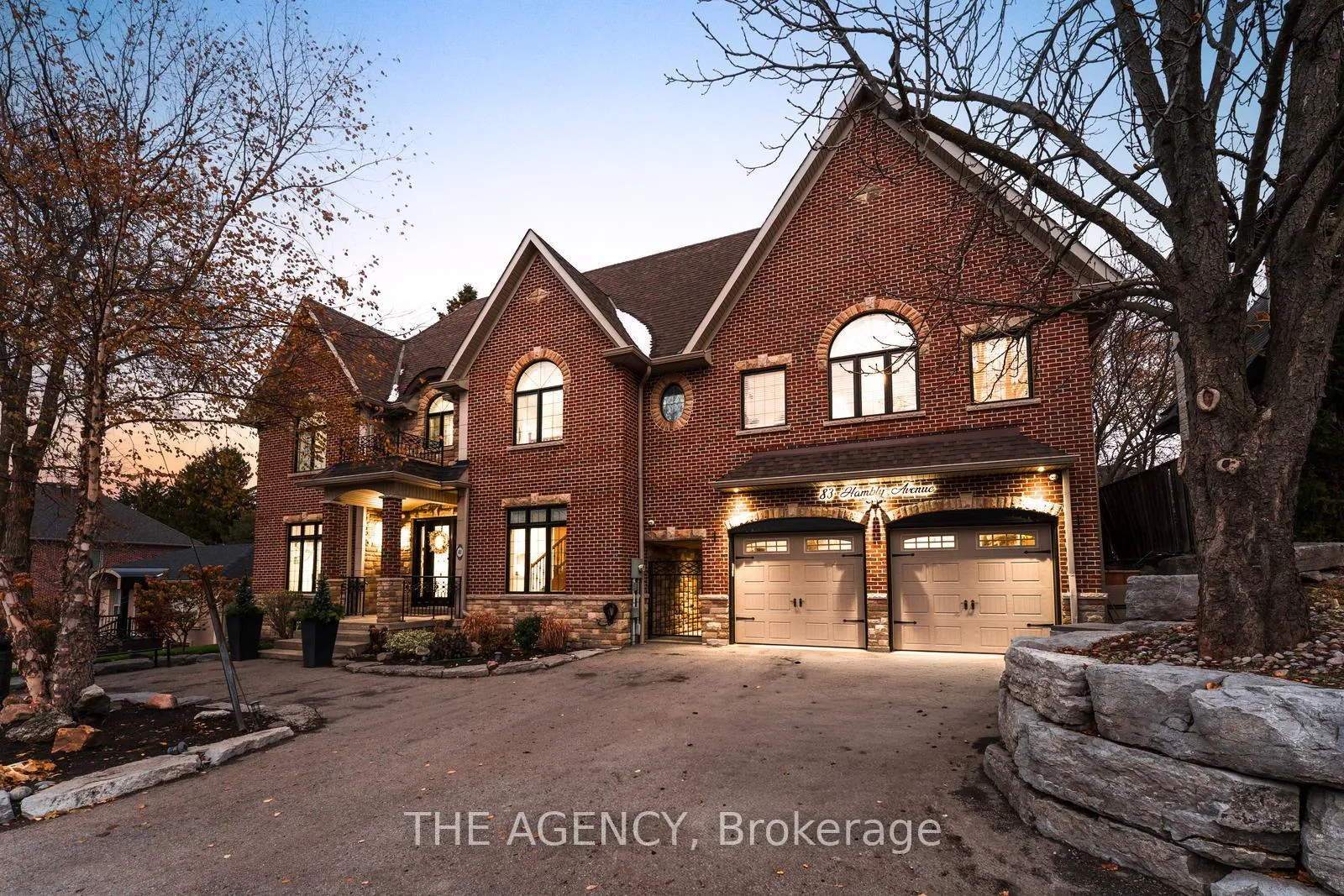 Photo 2 of 83 Hambly Avenue, King, King City — HOMEH
