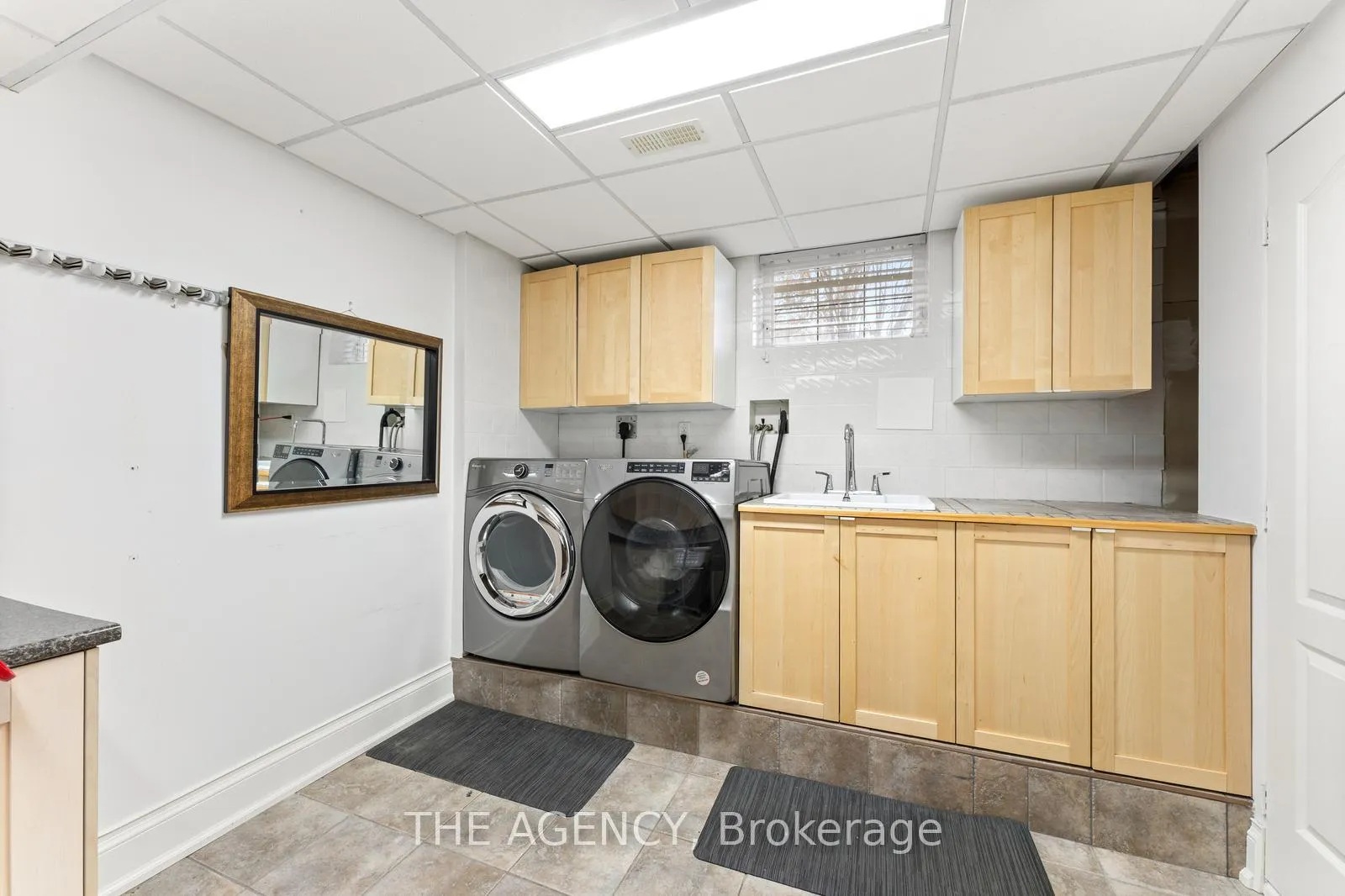 Photo 39 of 83 Hambly Avenue, King, King City — HOMEH