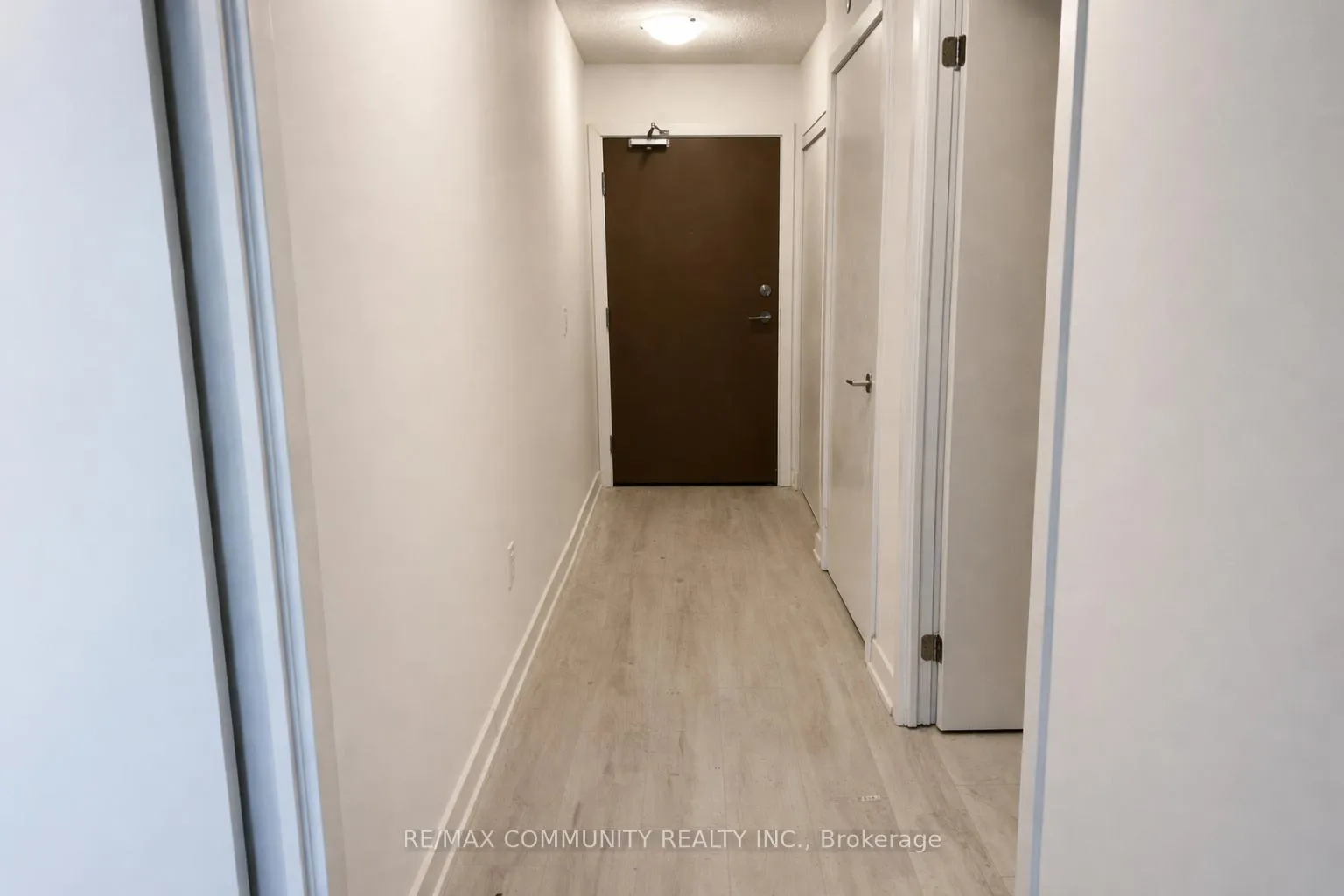 Photo 2 of Unit 317, 1010 Sandy Beach Road, Pickering, Bay Ridges — HOMEH