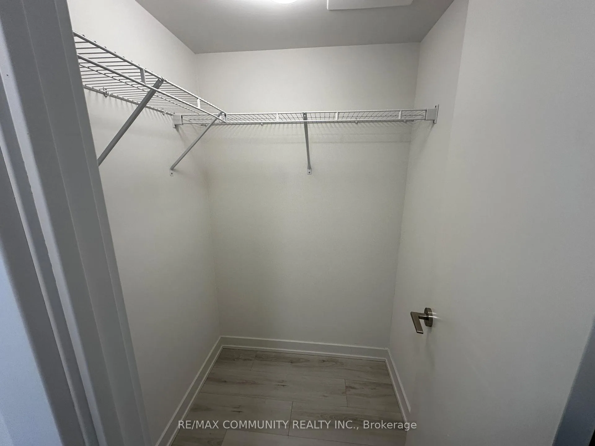 Photo 7 of Unit 317, 1010 Sandy Beach Road, Pickering, Bay Ridges — HOMEH