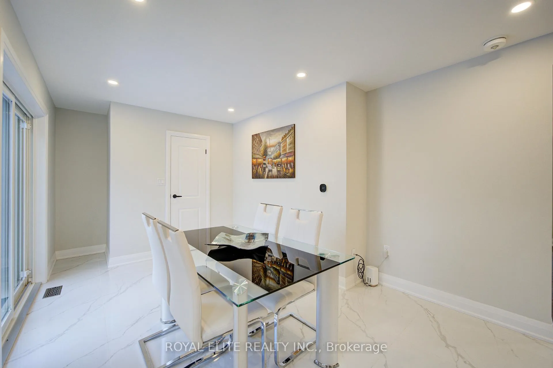 Photo 16 of 40 Squire Baker's Lane, Markham, Sherwood-Amberglen — HOMEH