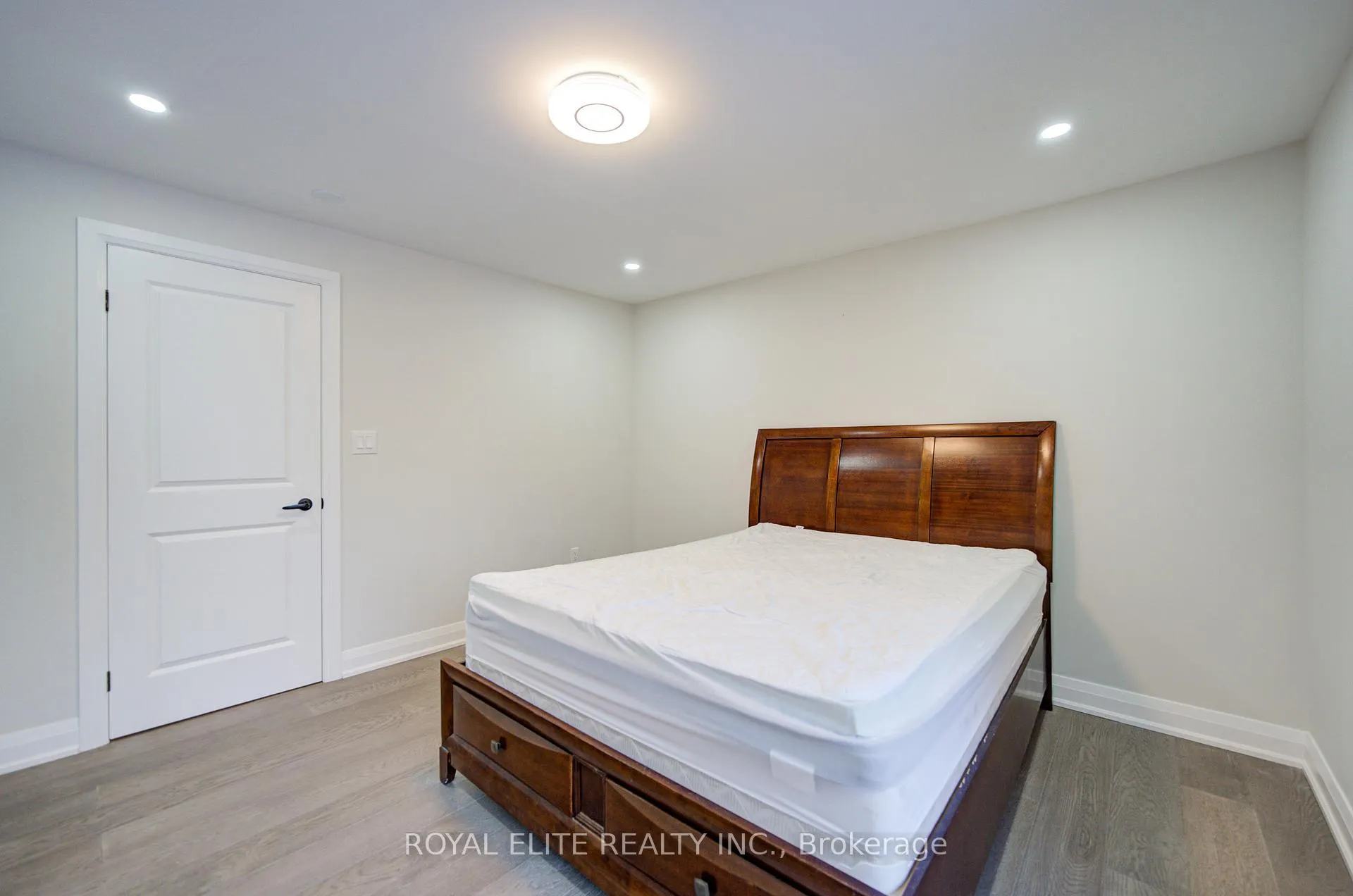 Photo 22 of 40 Squire Baker's Lane, Markham, Sherwood-Amberglen — HOMEH