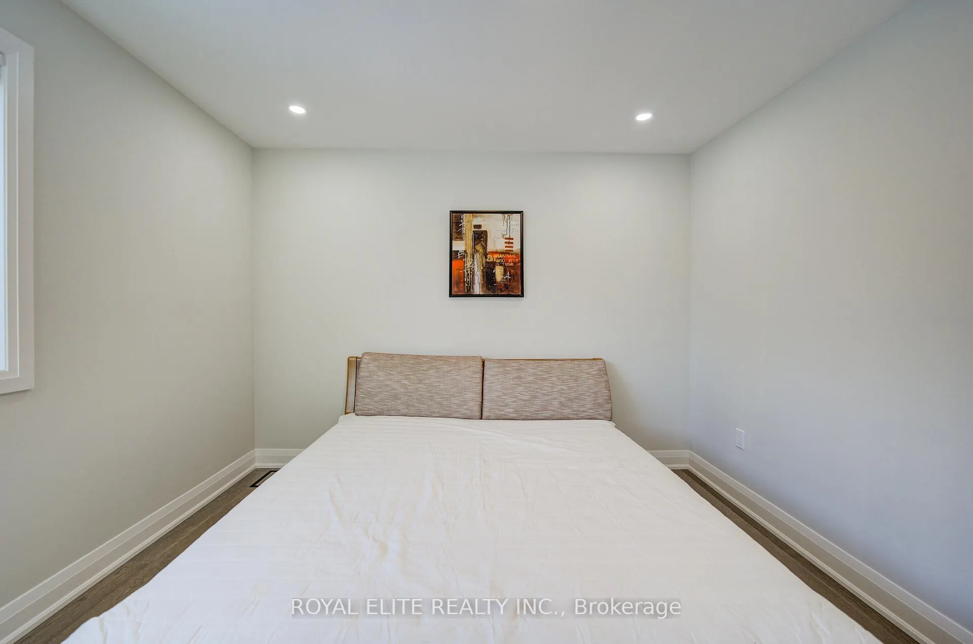 Photo 37 of 40 Squire Baker's Lane, Markham, Sherwood-Amberglen — HOMEH