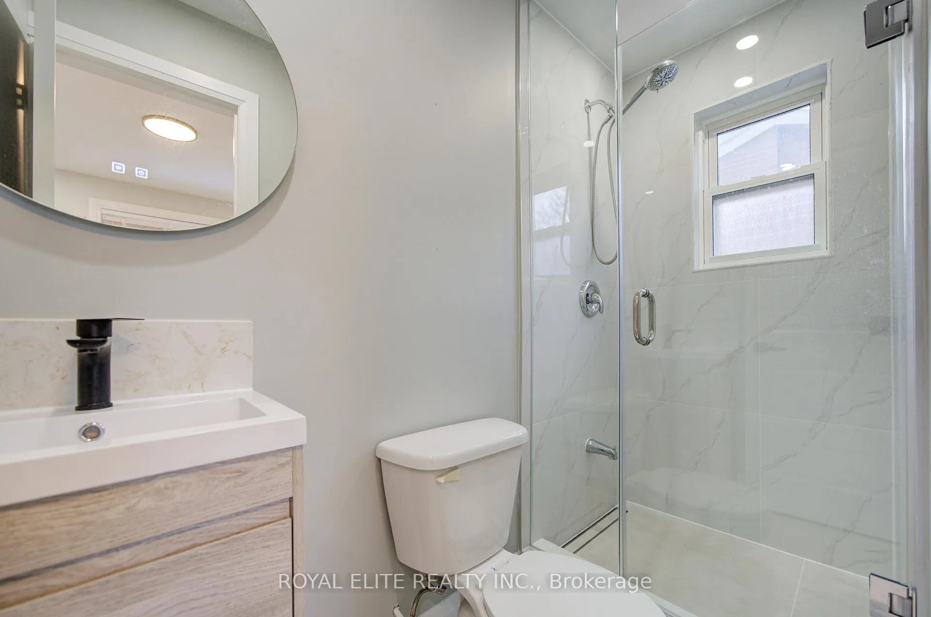 Photo 45 of 40 Squire Baker's Lane, Markham, Sherwood-Amberglen — HOMEH