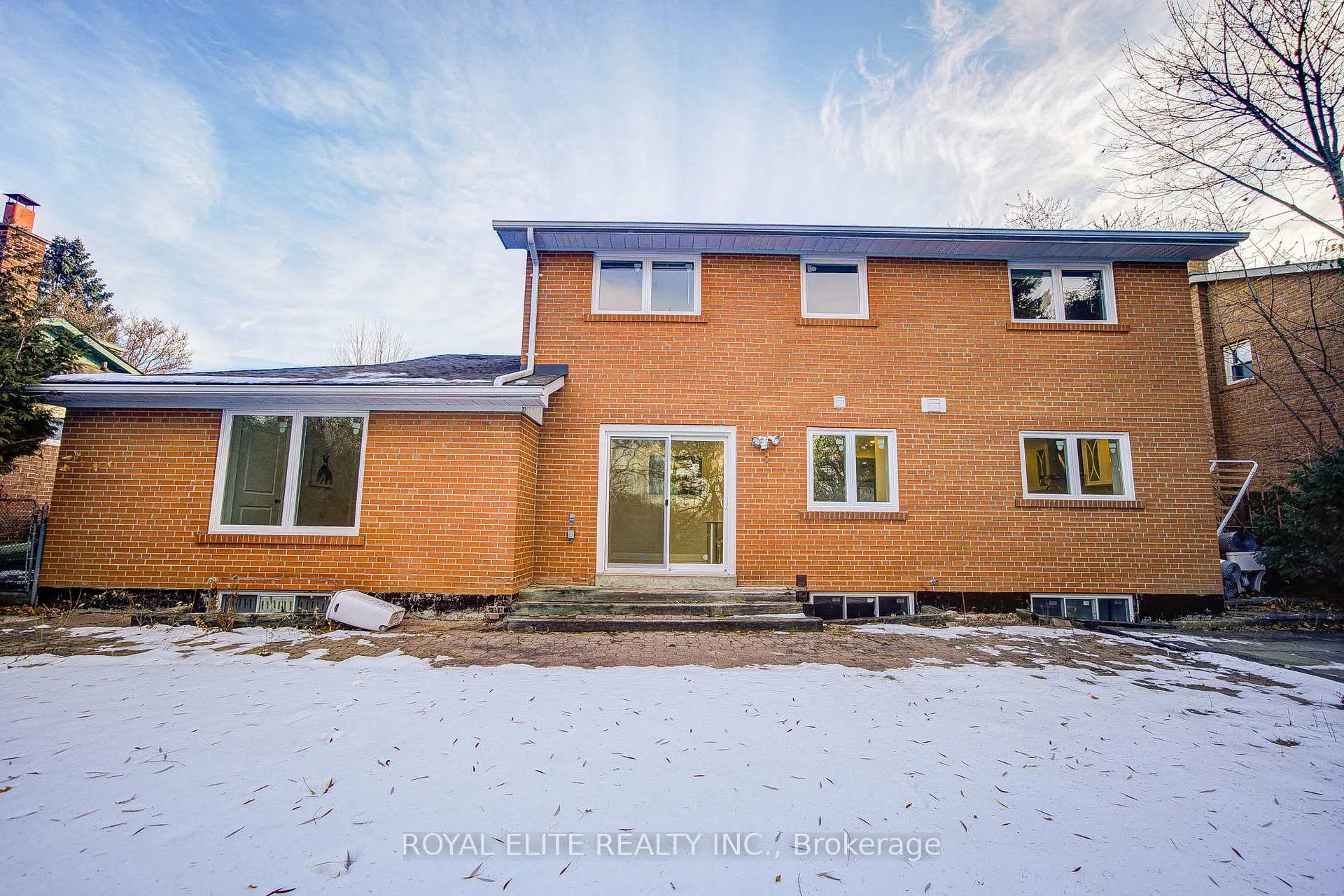 Photo 49 of 40 Squire Baker's Lane, Markham, Sherwood-Amberglen — HOMEH