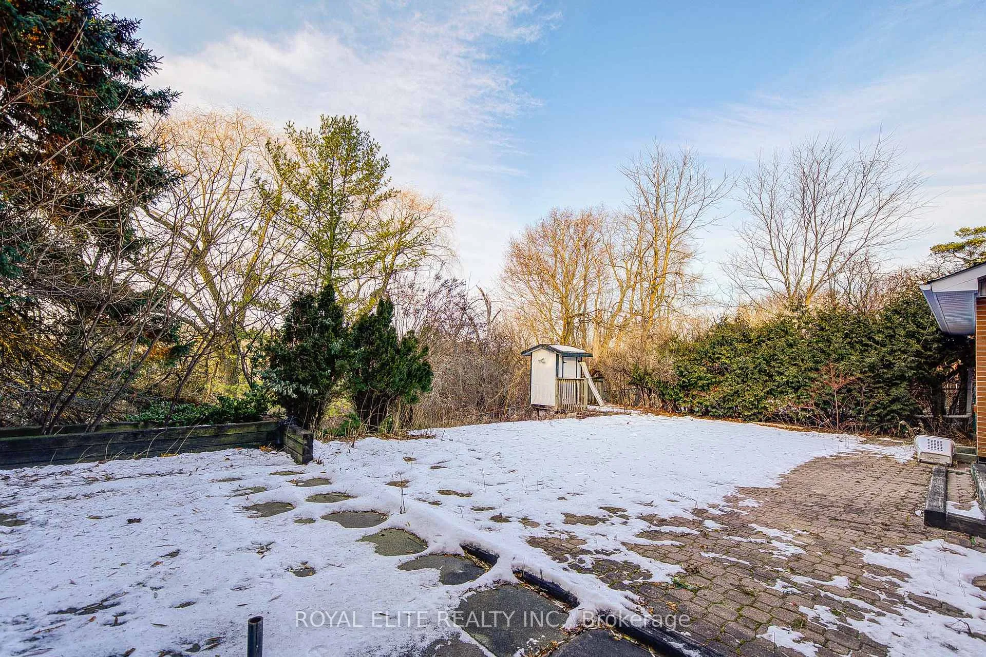 Photo 50 of 40 Squire Baker's Lane, Markham, Sherwood-Amberglen — HOMEH