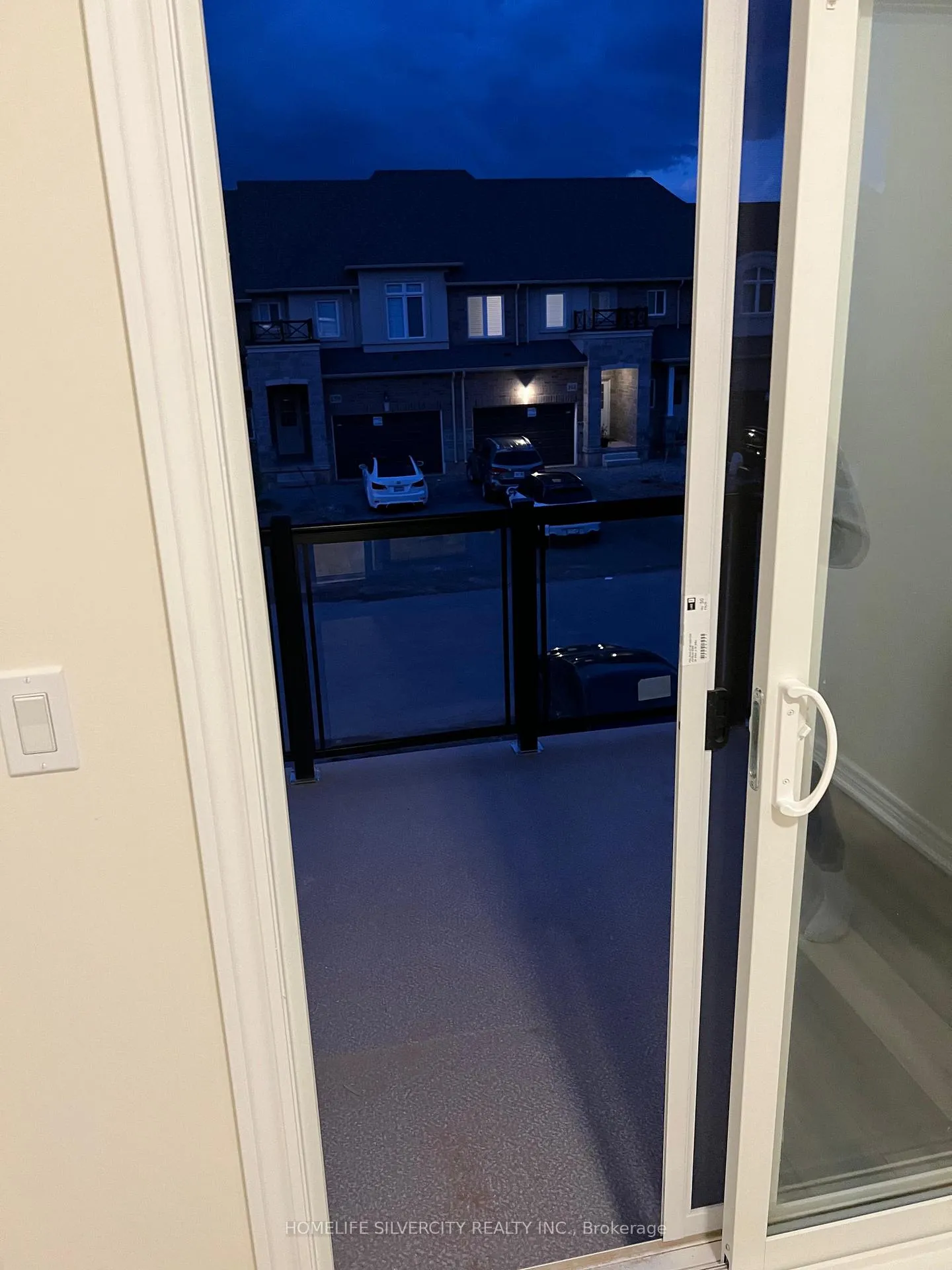 Photo 4 of 154 Sonoma Lane, Hamilton, Stoney Creek — HOMEH