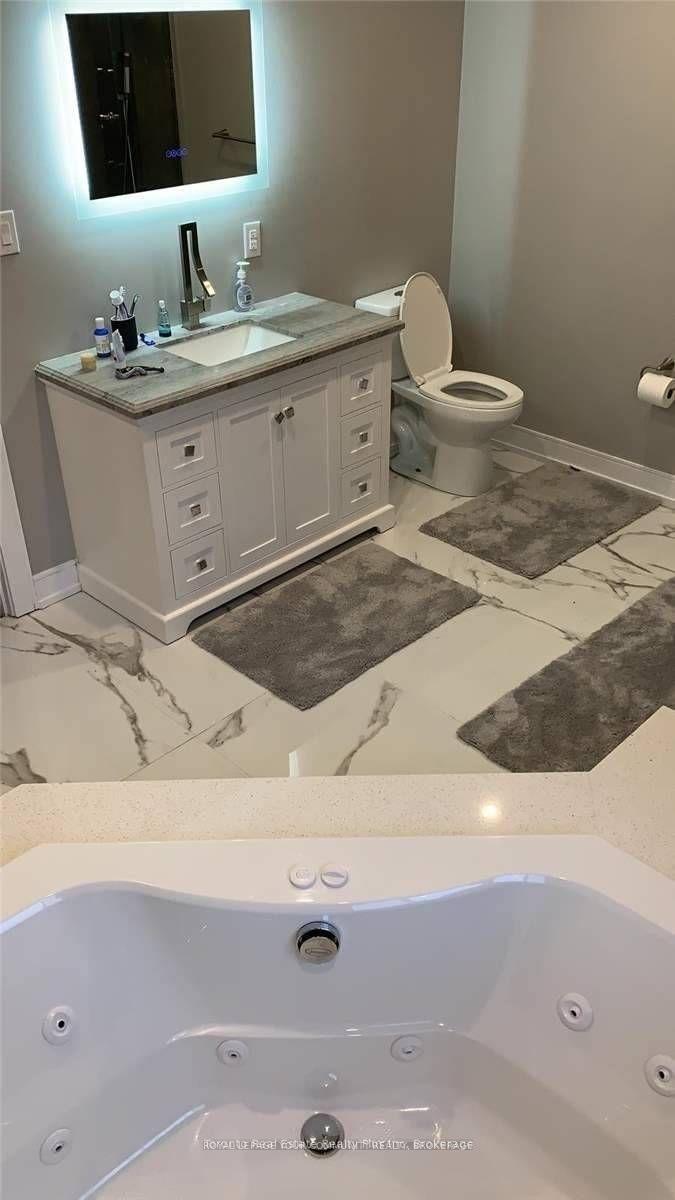 Photo 8 of 1121 Kensington Street, Innisfil, Alcona — HOMEH