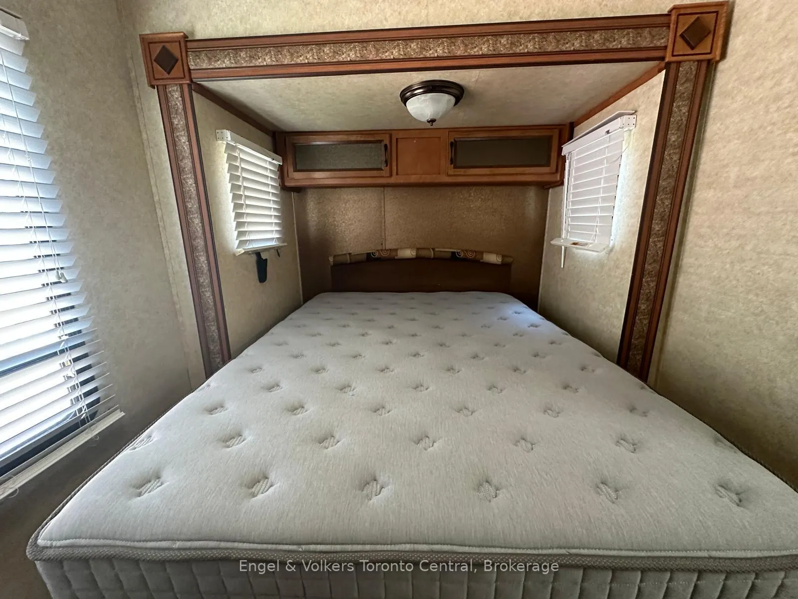Photo 13 of Unit S 14, 7489 Sideraod 5 E, Wellington North, Rural Wellington North — HOMEH