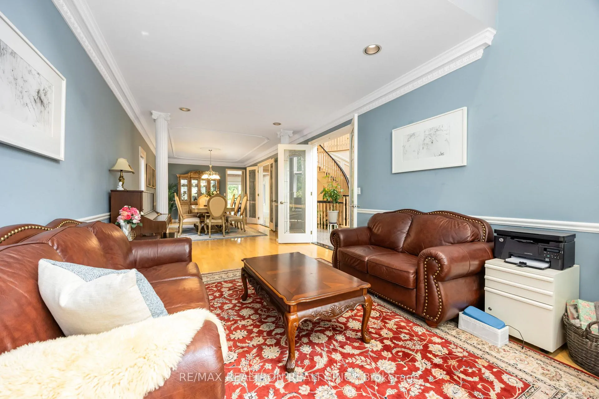 Photo 7 of 77 Sprucewood Drive, Markham, Thornhill — HOMEH