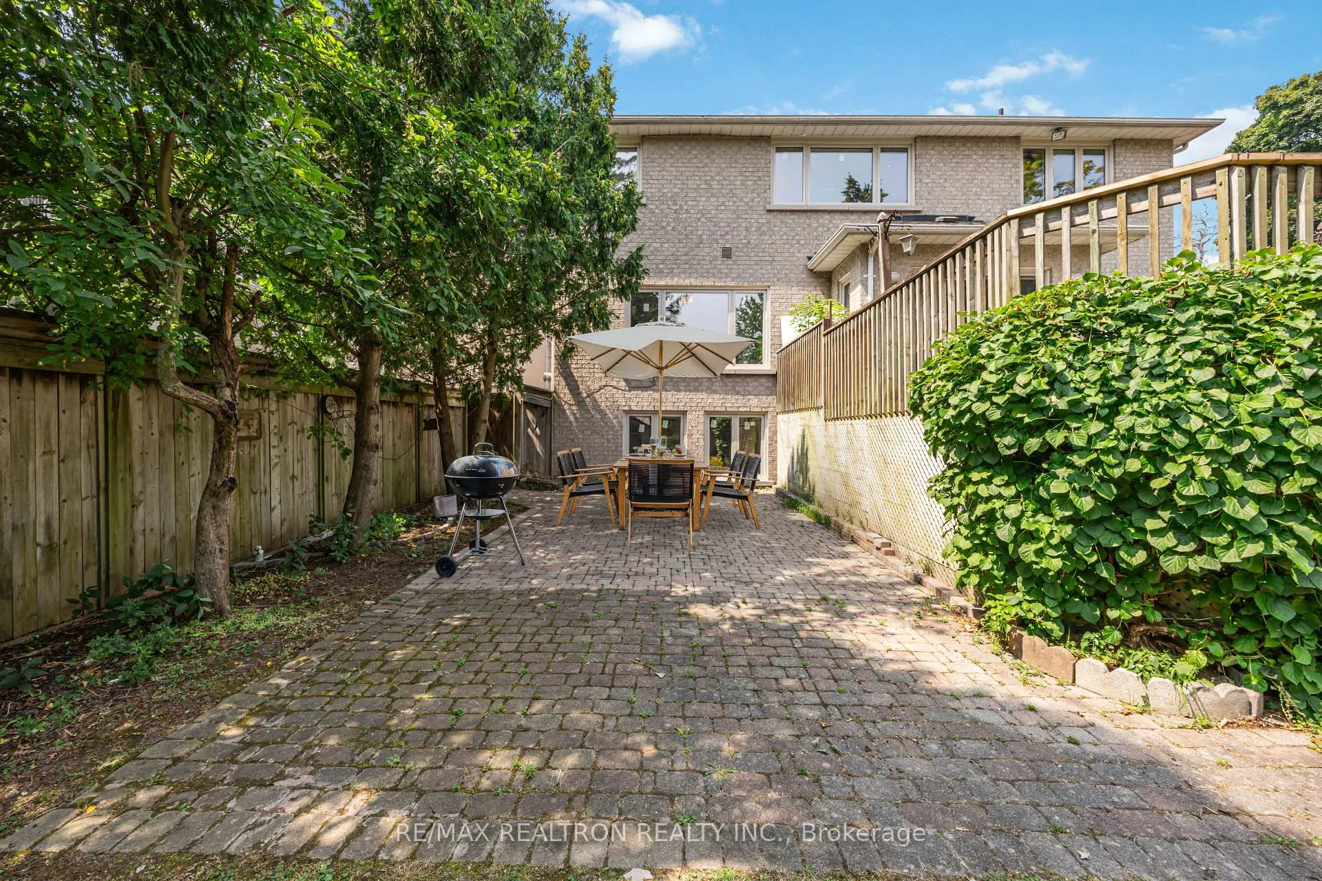 Photo 43 of 77 Sprucewood Drive, Markham, Thornhill — HOMEH