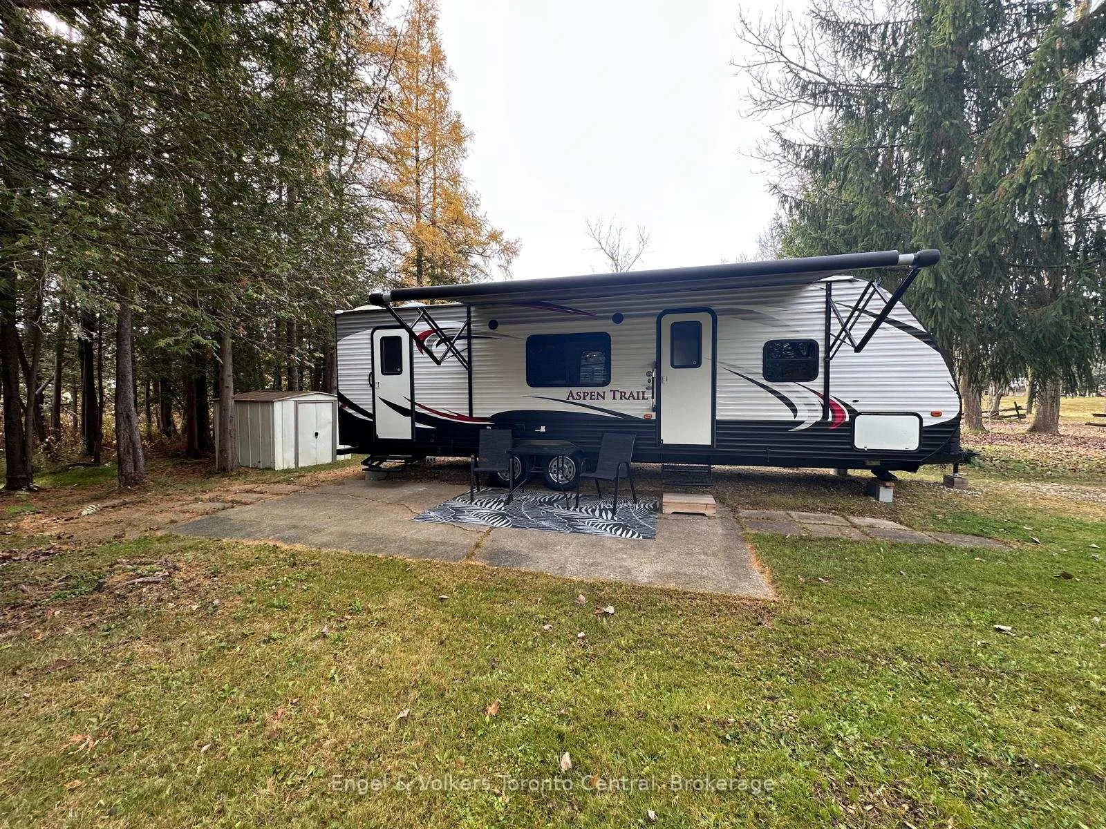 Photo 2 of Unit W 32, 7489 Sideroad 5, Wellington North, Rural Wellington North — HOMEH