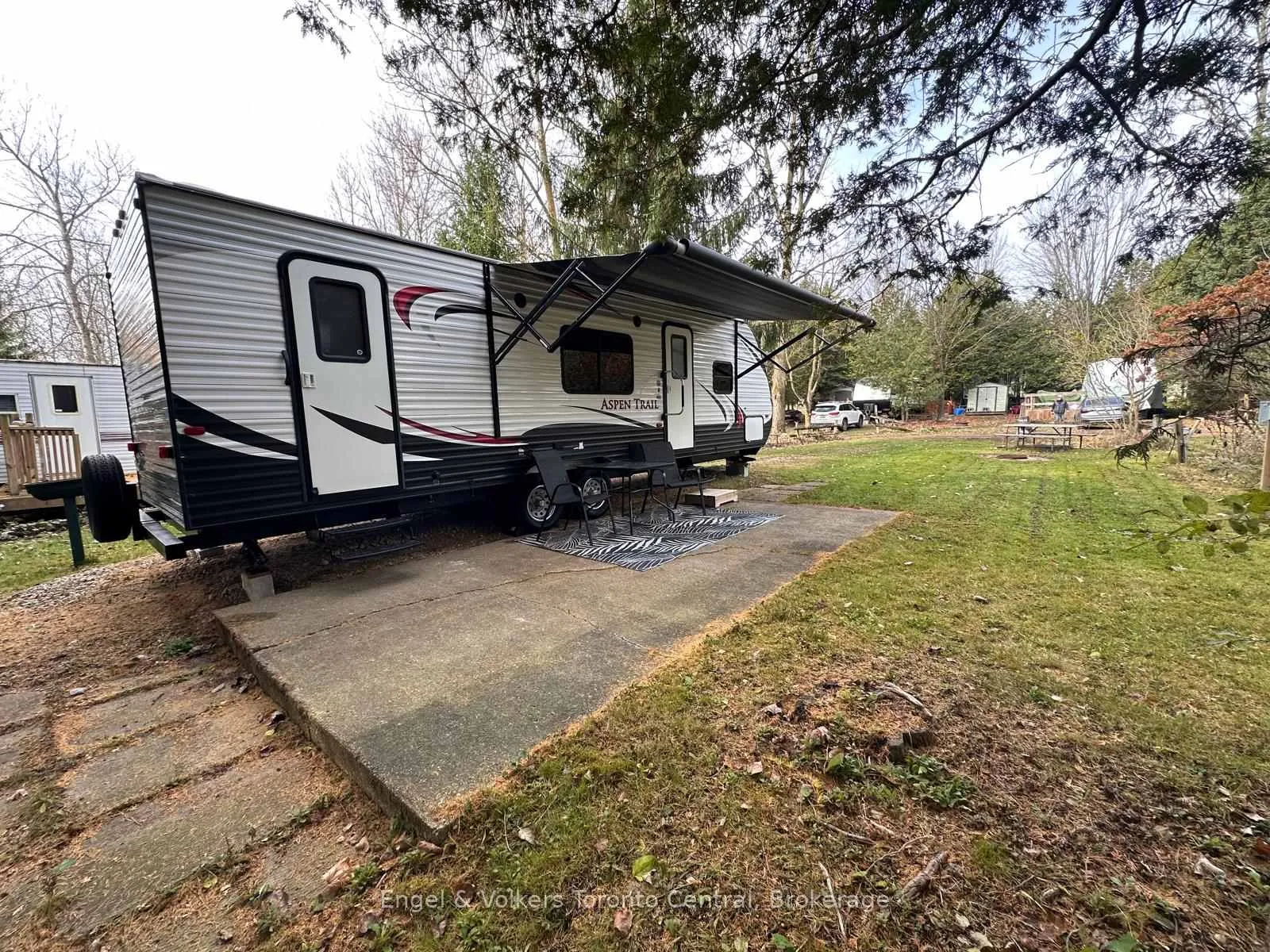 Photo 3 of Unit W 32, 7489 Sideroad 5, Wellington North, Rural Wellington North — HOMEH