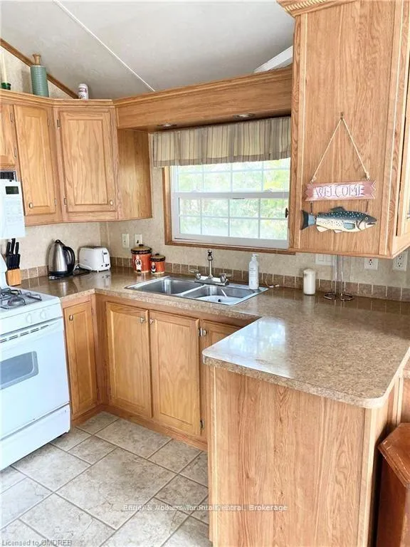 Photo 9 of Unit T106, 7489 Sideroad 5 E, Wellington North, Rural Wellington North — HOMEH