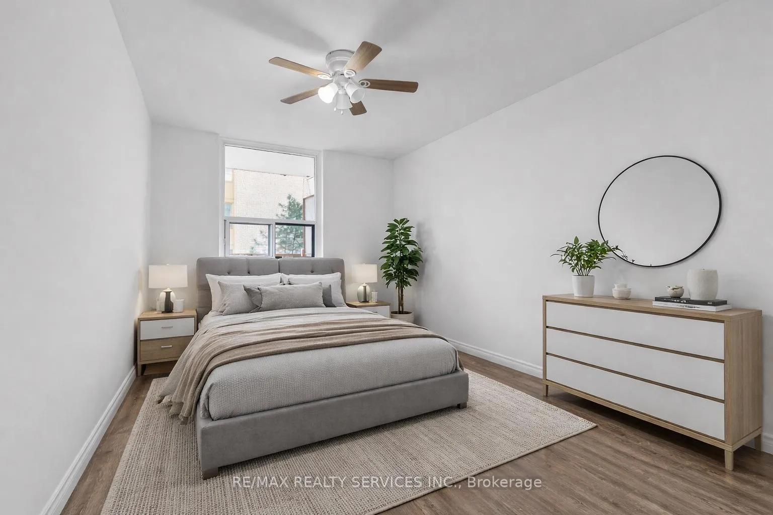 Photo 5 of Unit 210, 223 Jackson Street W, Hamilton, Durand — HOMEH