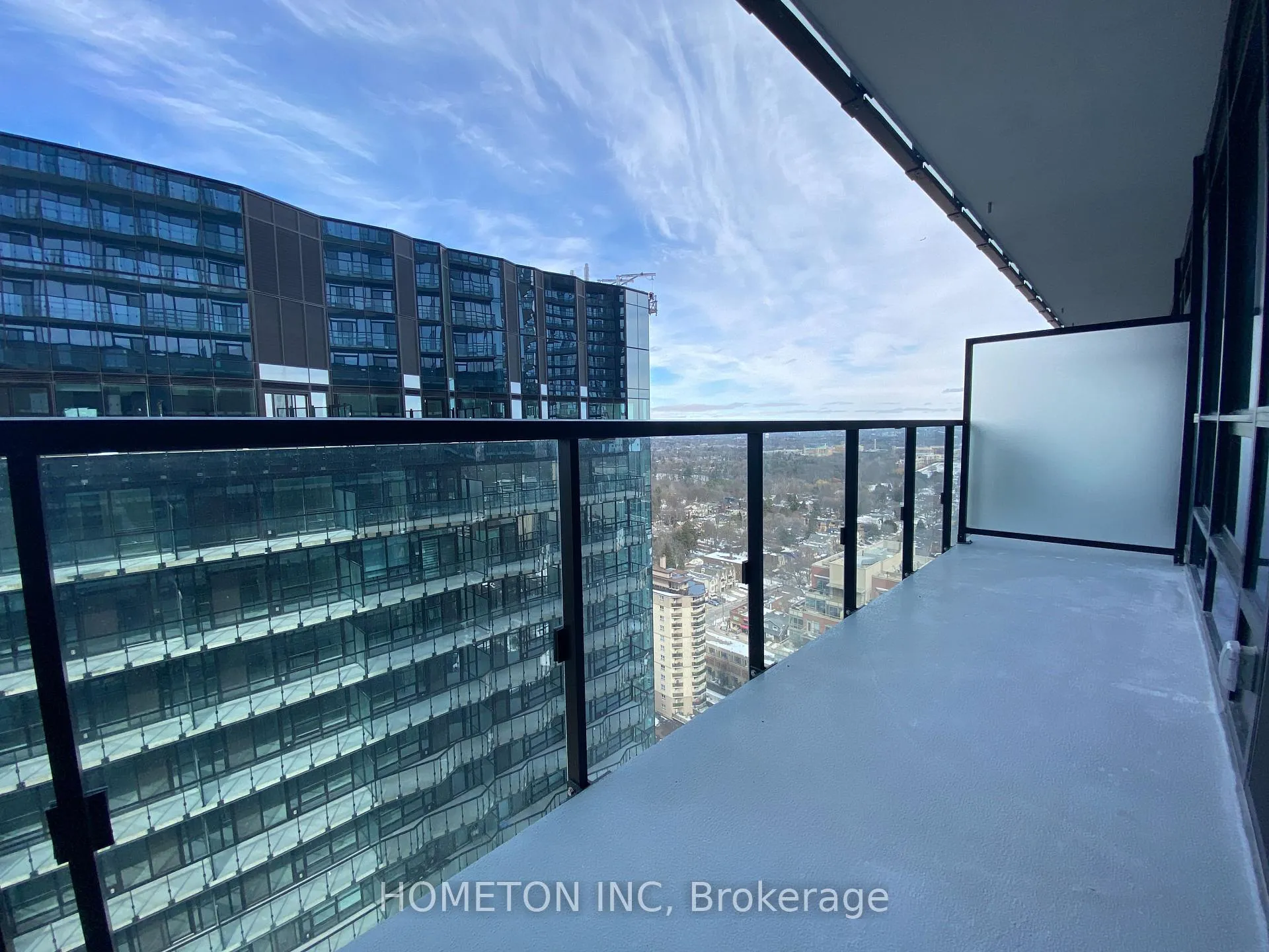 Photo 4 of Unit 2606S, 110 Broadway Avenue, Toronto, Mount Pleasant West — HOMEH