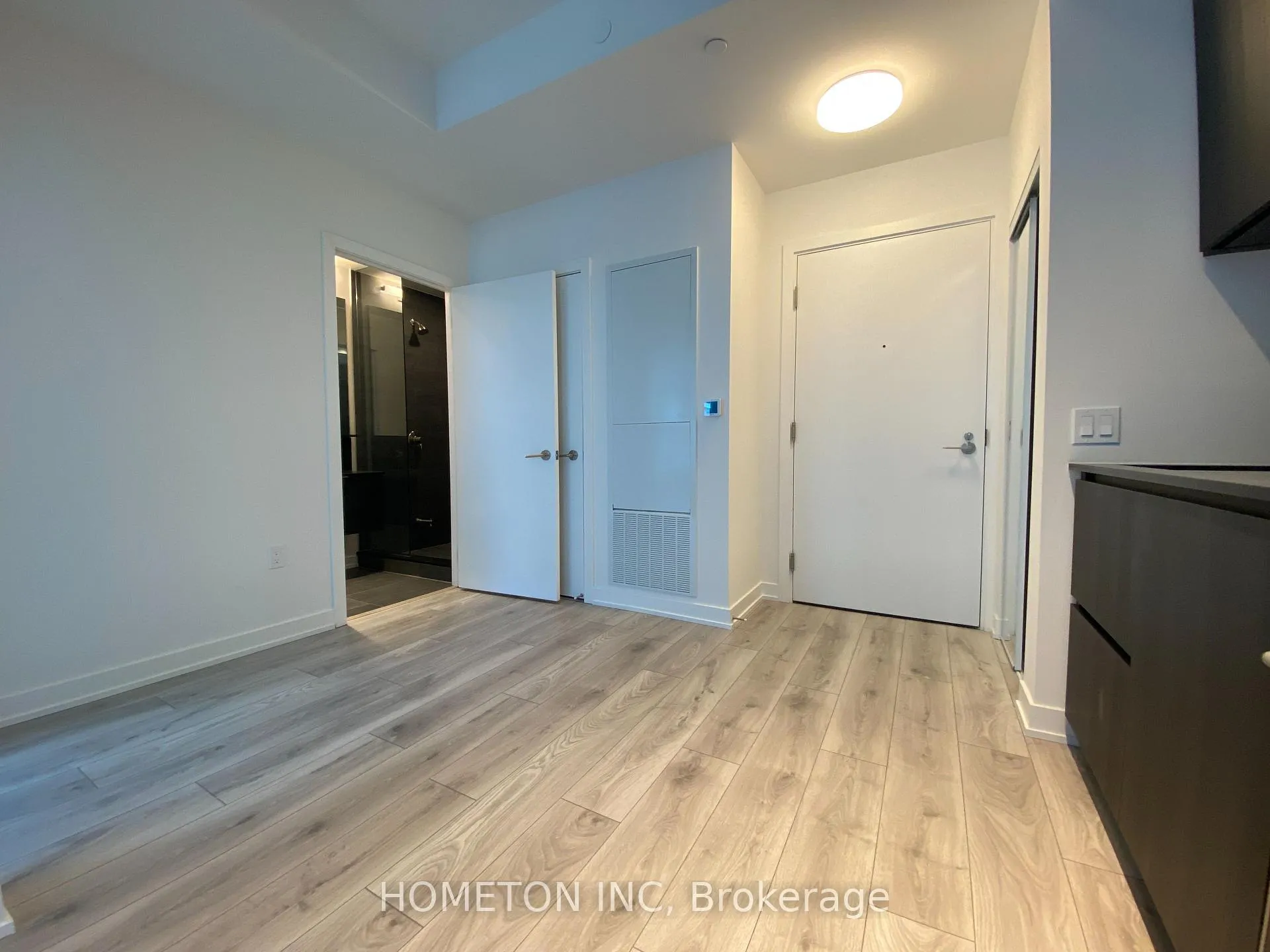 Photo 7 of Unit 2606S, 110 Broadway Avenue, Toronto, Mount Pleasant West — HOMEH