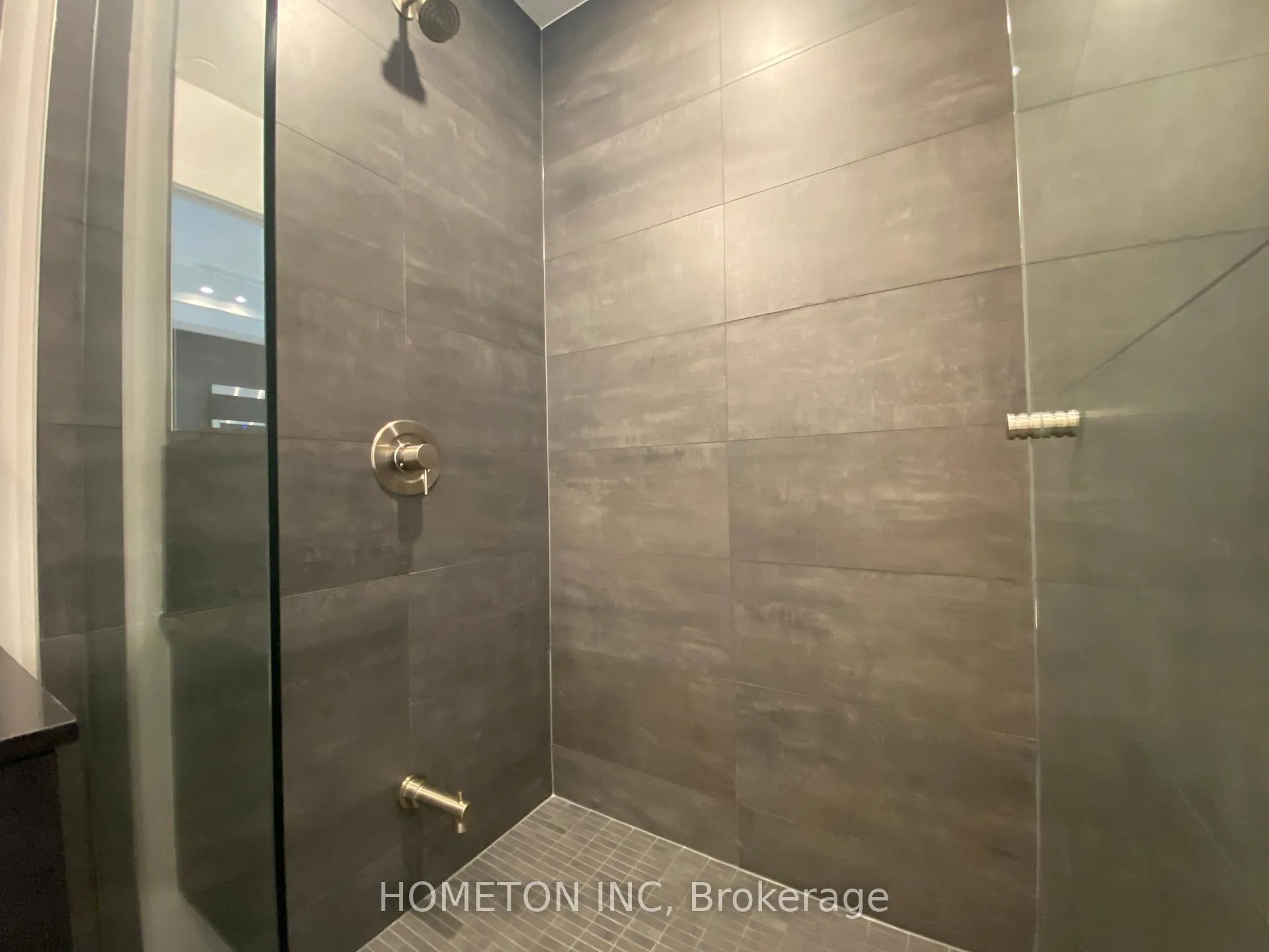 Photo 12 of Unit 2606S, 110 Broadway Avenue, Toronto, Mount Pleasant West — HOMEH