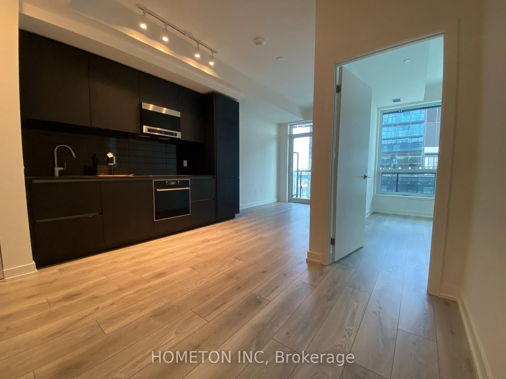Photo 14 of Unit 2606S, 110 Broadway Avenue, Toronto, Mount Pleasant West — HOMEH