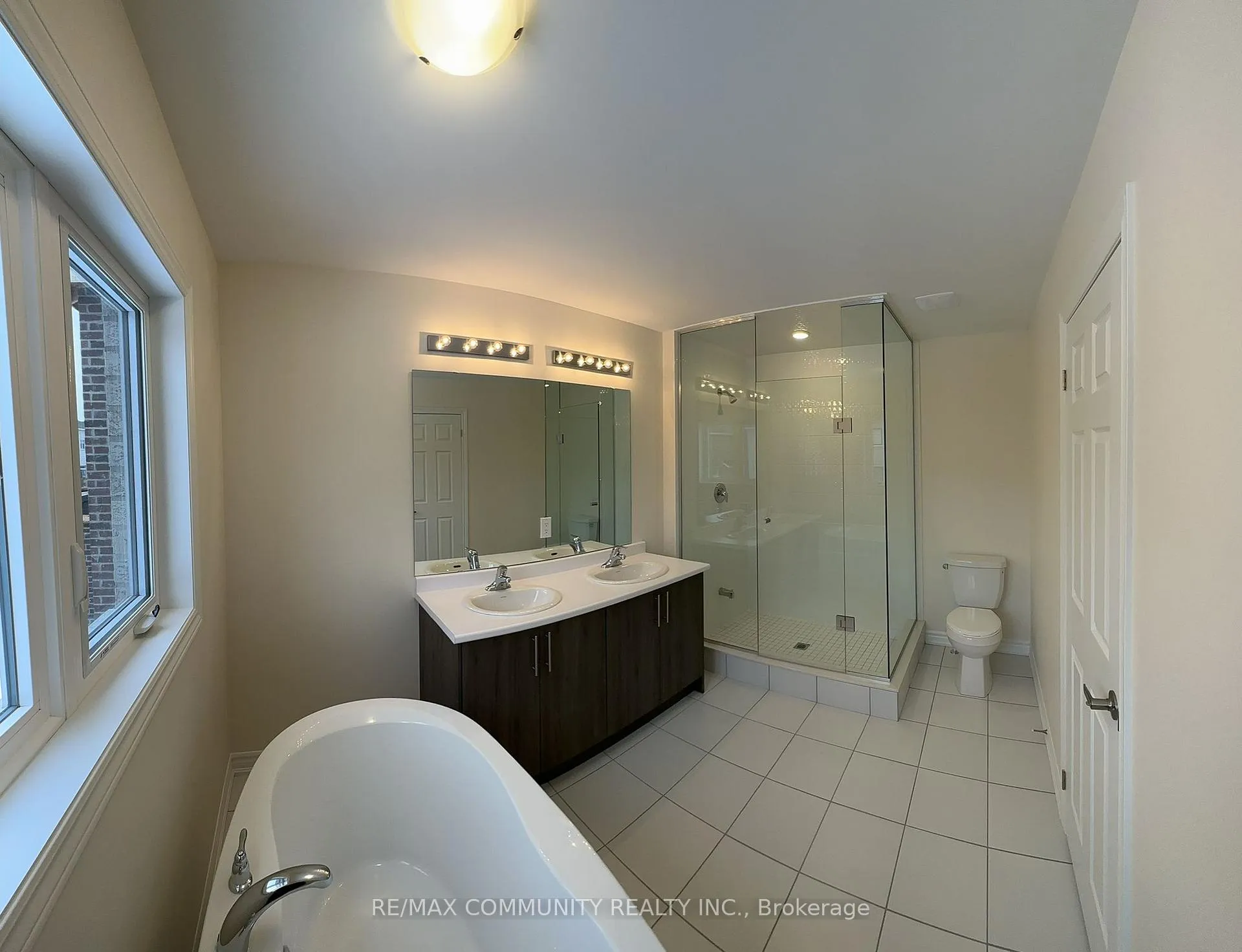 Photo 6 of 59 Mountainside Crescent, Whitby, Rolling Acres — HOMEH