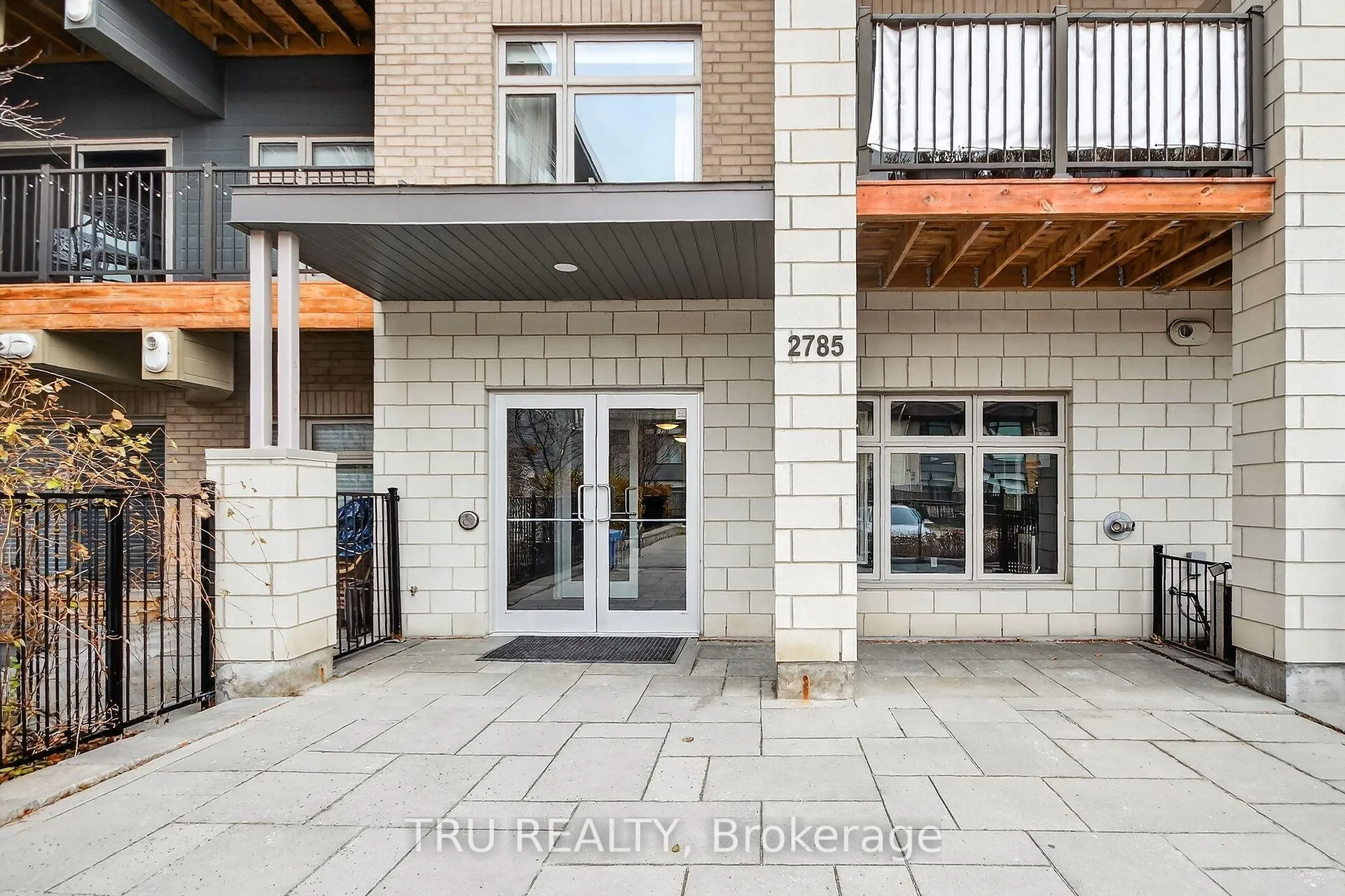 Photo 2 of Unit 207, 2785 Baseline Road S, Ottawa, Redwood Park — HOMEH