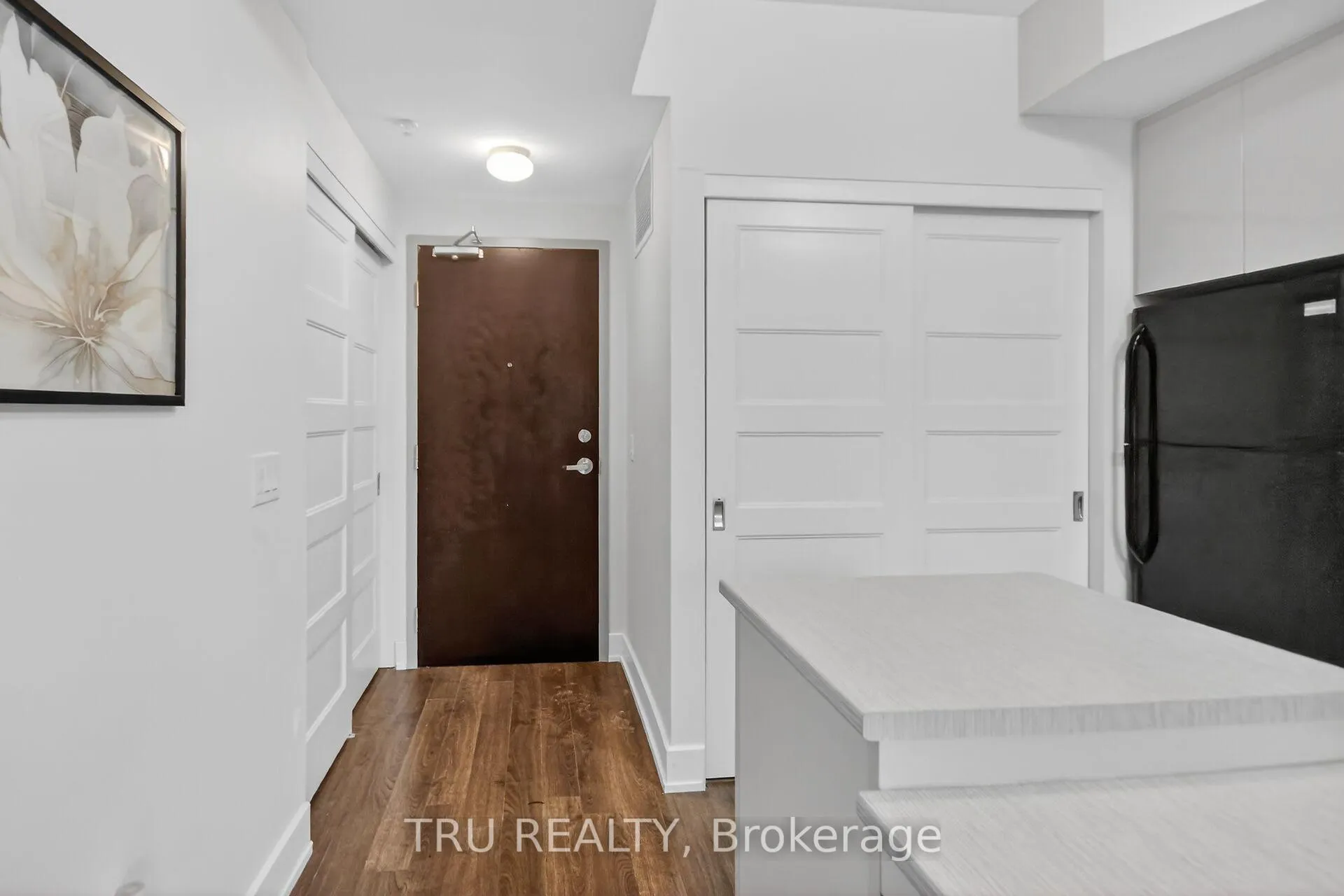 Photo 5 of Unit 207, 2785 Baseline Road S, Ottawa, Redwood Park — HOMEH