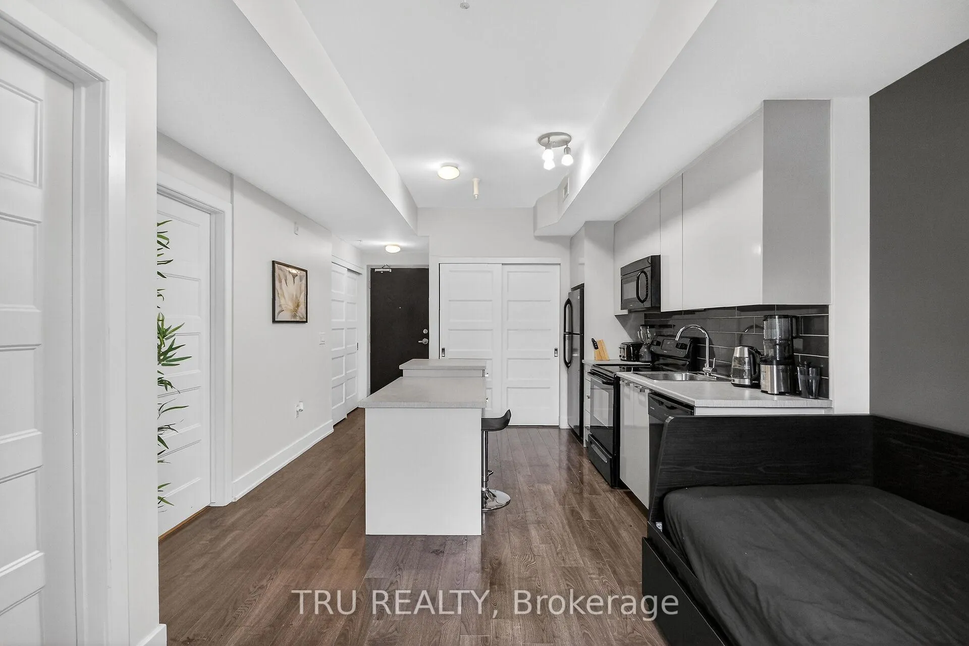 Photo 9 of Unit 207, 2785 Baseline Road S, Ottawa, Redwood Park — HOMEH