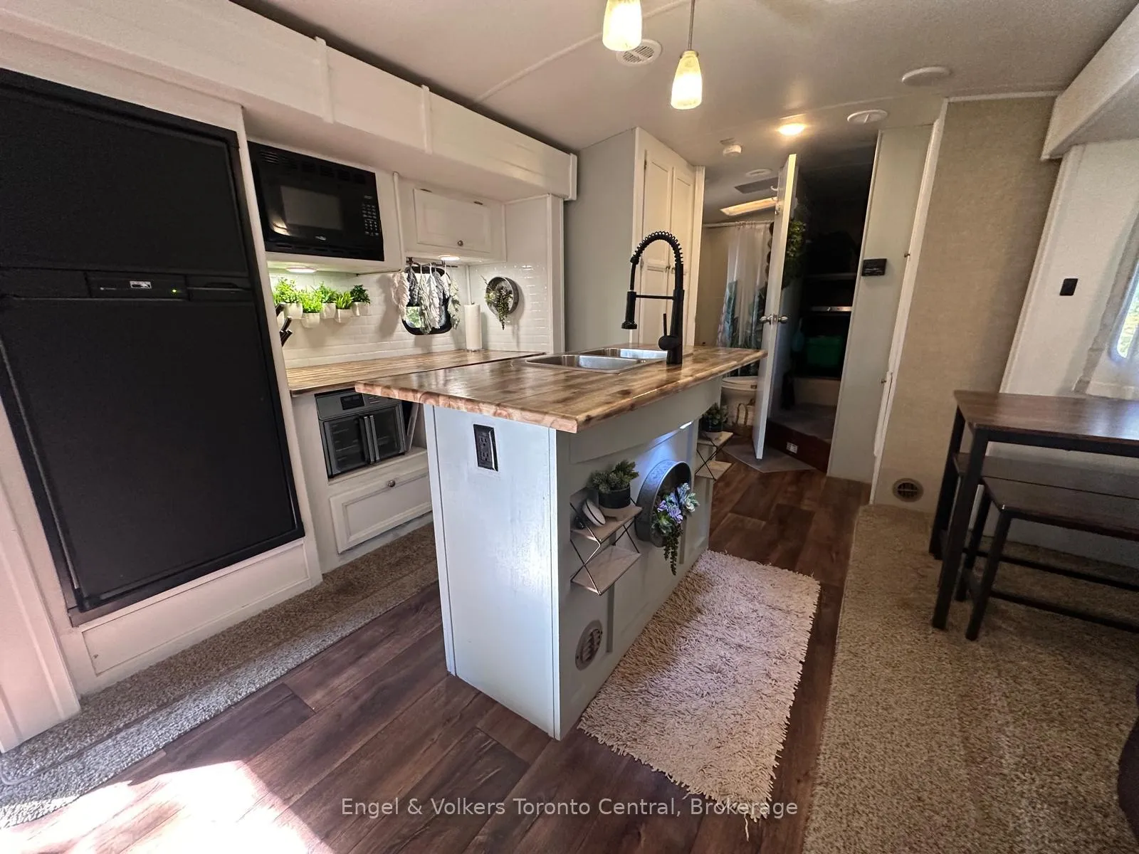 Photo 8 of Unit T 2, 7489 Sideroad 5 E, Wellington North, Rural Wellington North — HOMEH