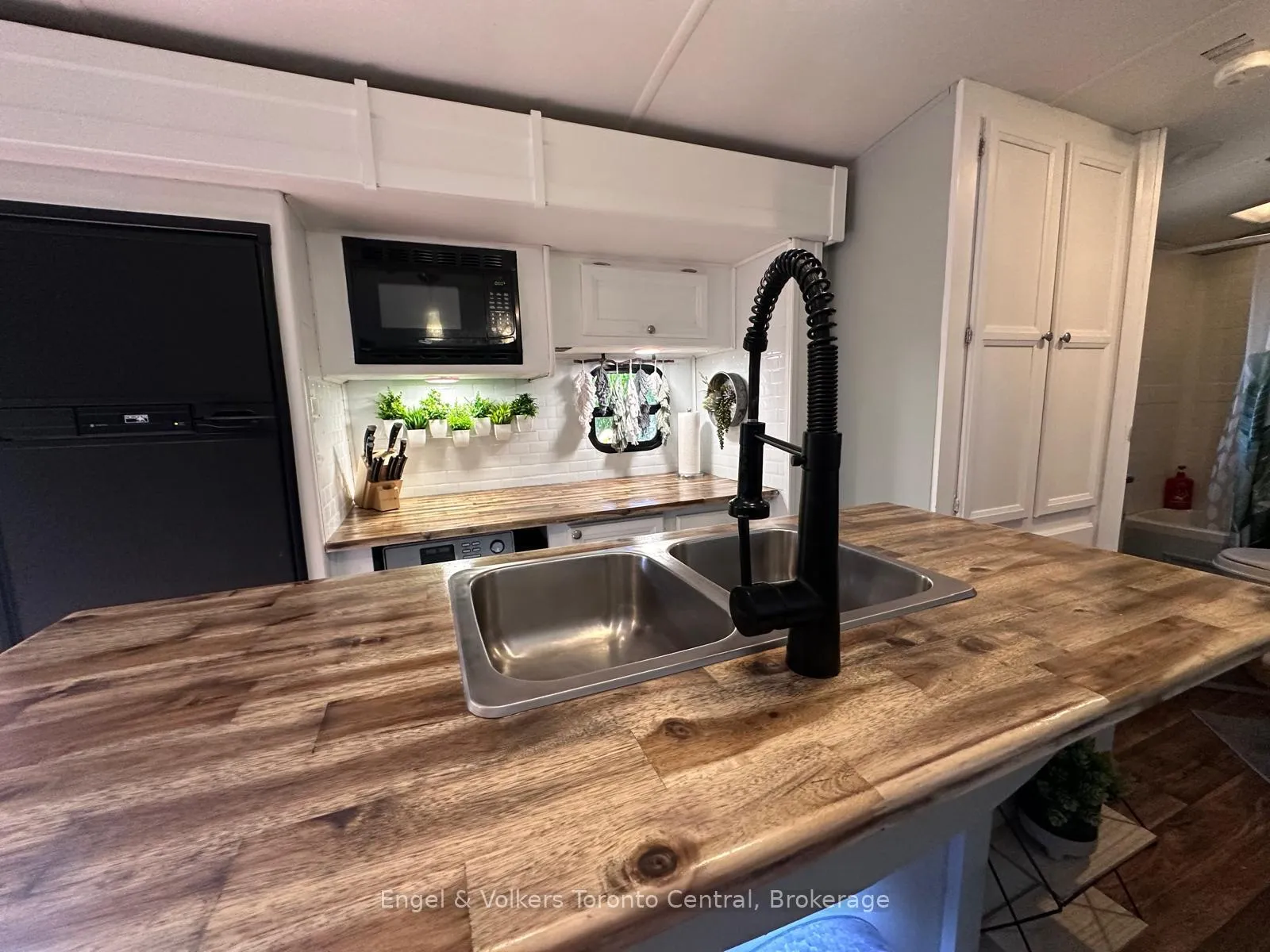 Photo 9 of Unit T 2, 7489 Sideroad 5 E, Wellington North, Rural Wellington North — HOMEH