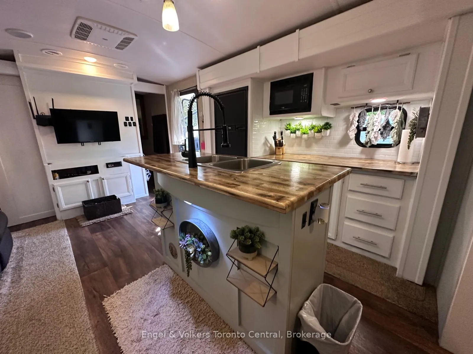 Photo 12 of Unit T 2, 7489 Sideroad 5 E, Wellington North, Rural Wellington North — HOMEH