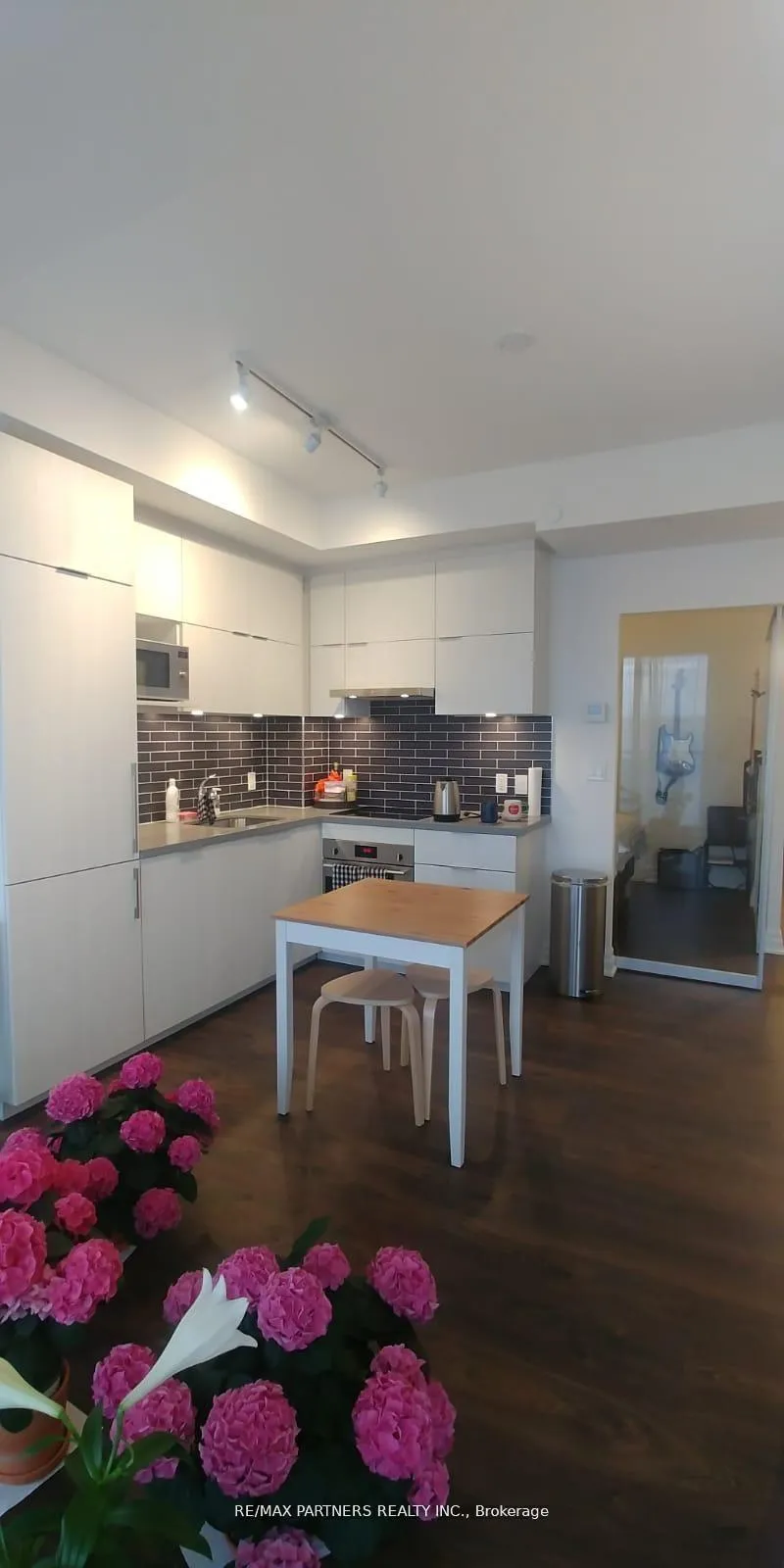 Photo 14 of Unit 1003, 10 Rouge Valley W Drive, Markham, Unionville — HOMEH