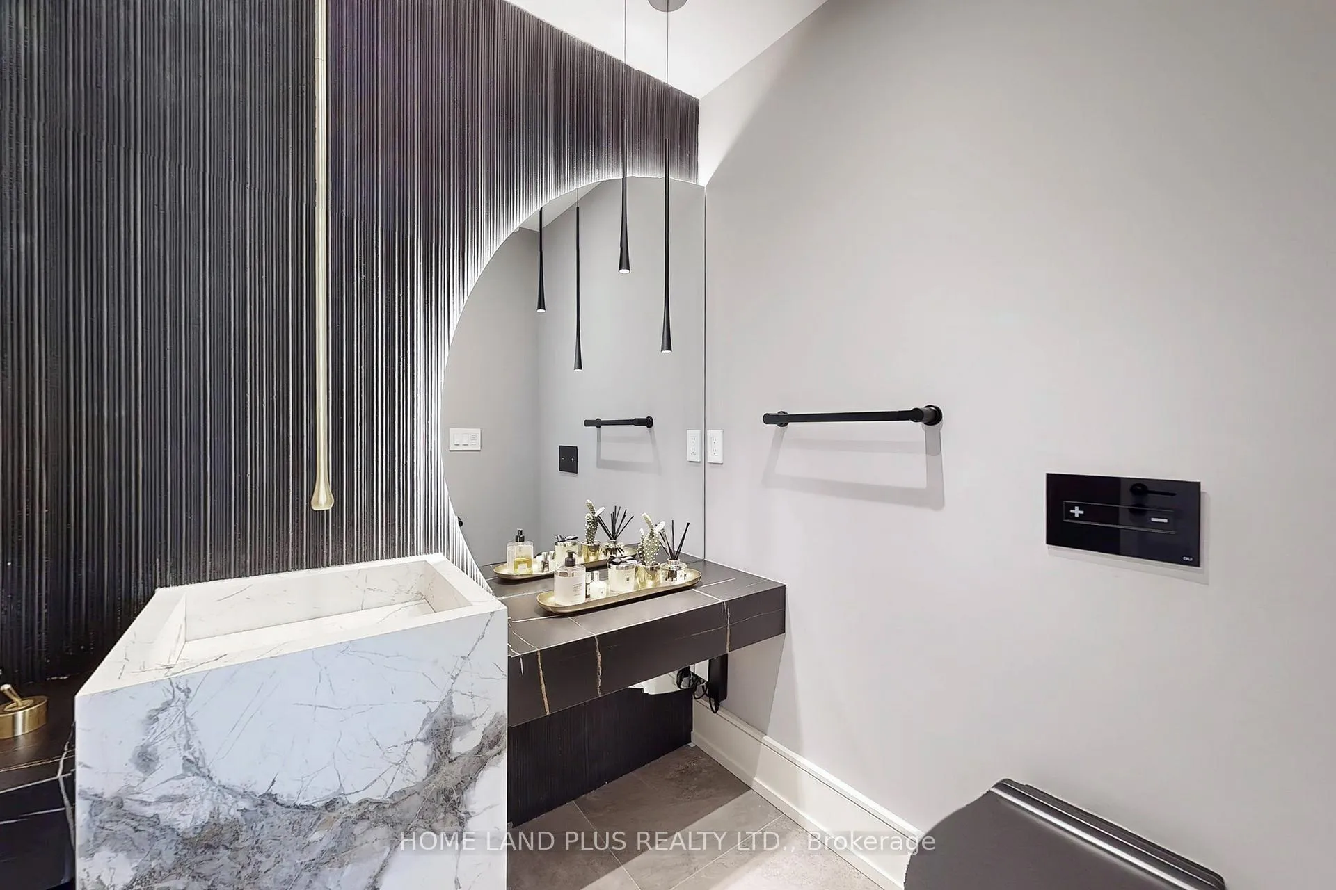Photo 16 of 116 Deloraine Avenue, Toronto, Lawrence Park North — HOMEH